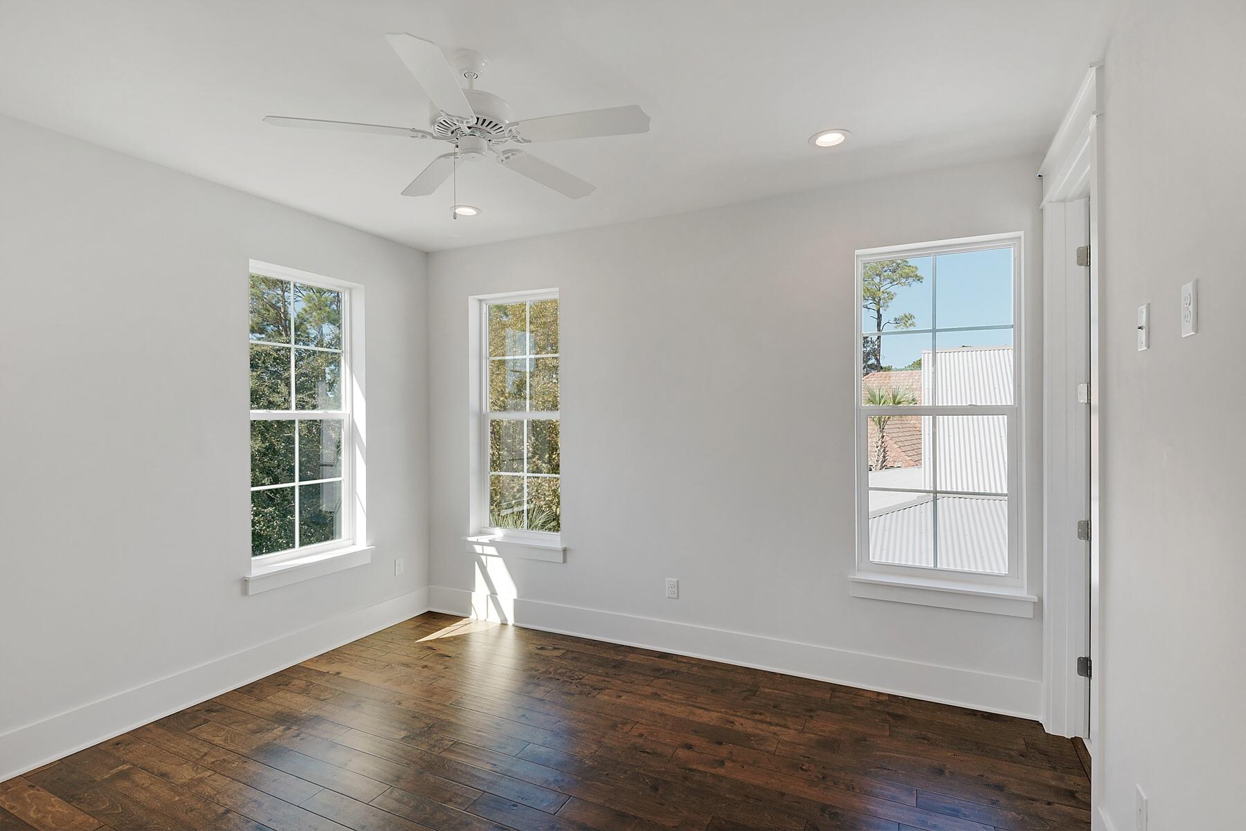 Crystal Lake PH I - Residential