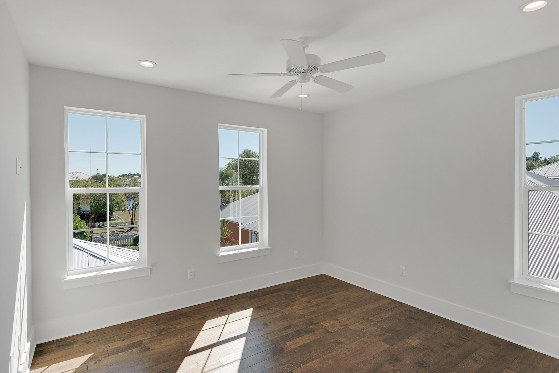 Crystal Lake PH I - Residential