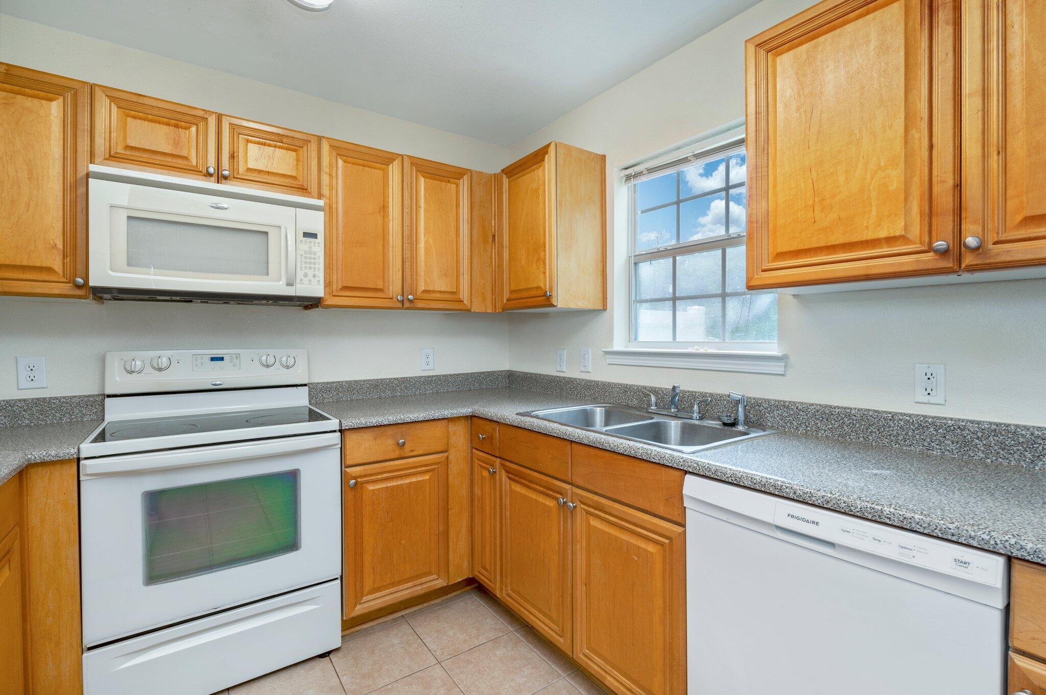 EAGLES LANDING S/D - Residential