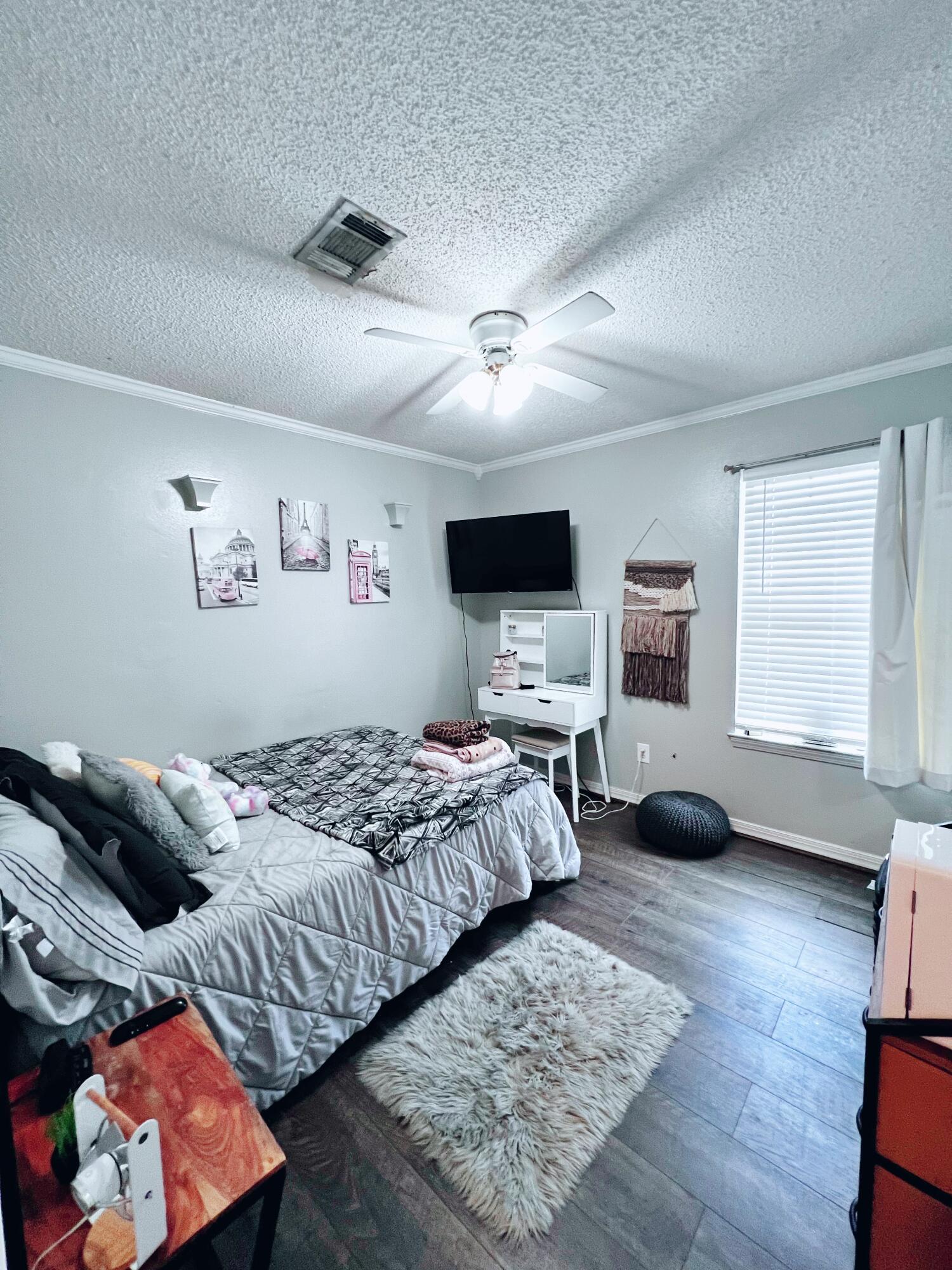 COUNTRY BREEZE ESTATES - Residential