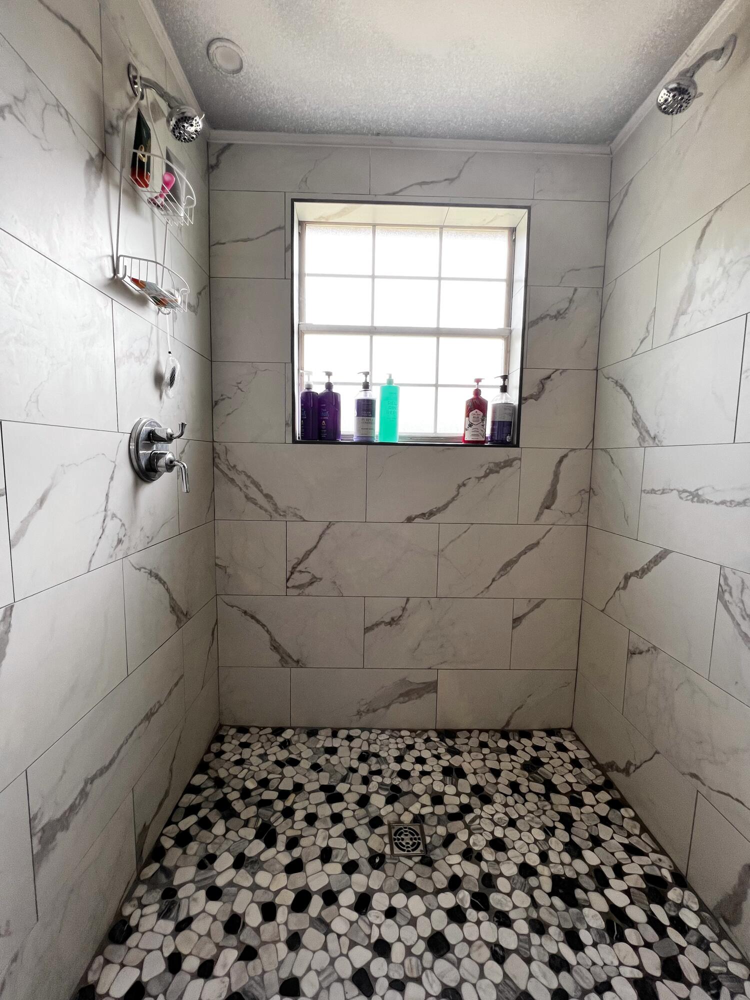 COUNTRY BREEZE ESTATES - Residential