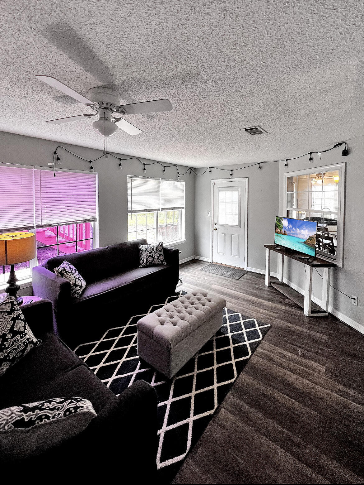 COUNTRY BREEZE ESTATES - Residential