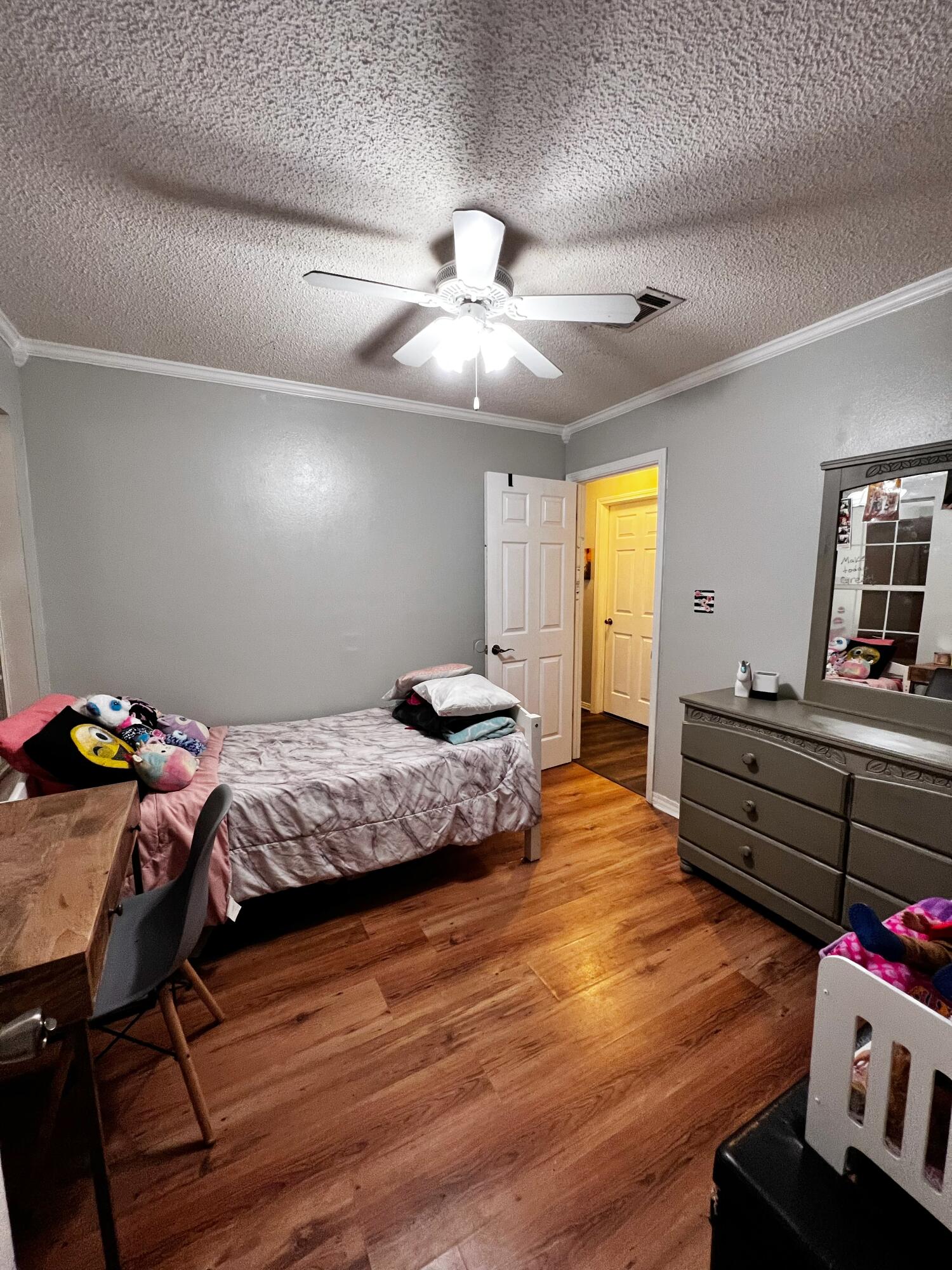 COUNTRY BREEZE ESTATES - Residential