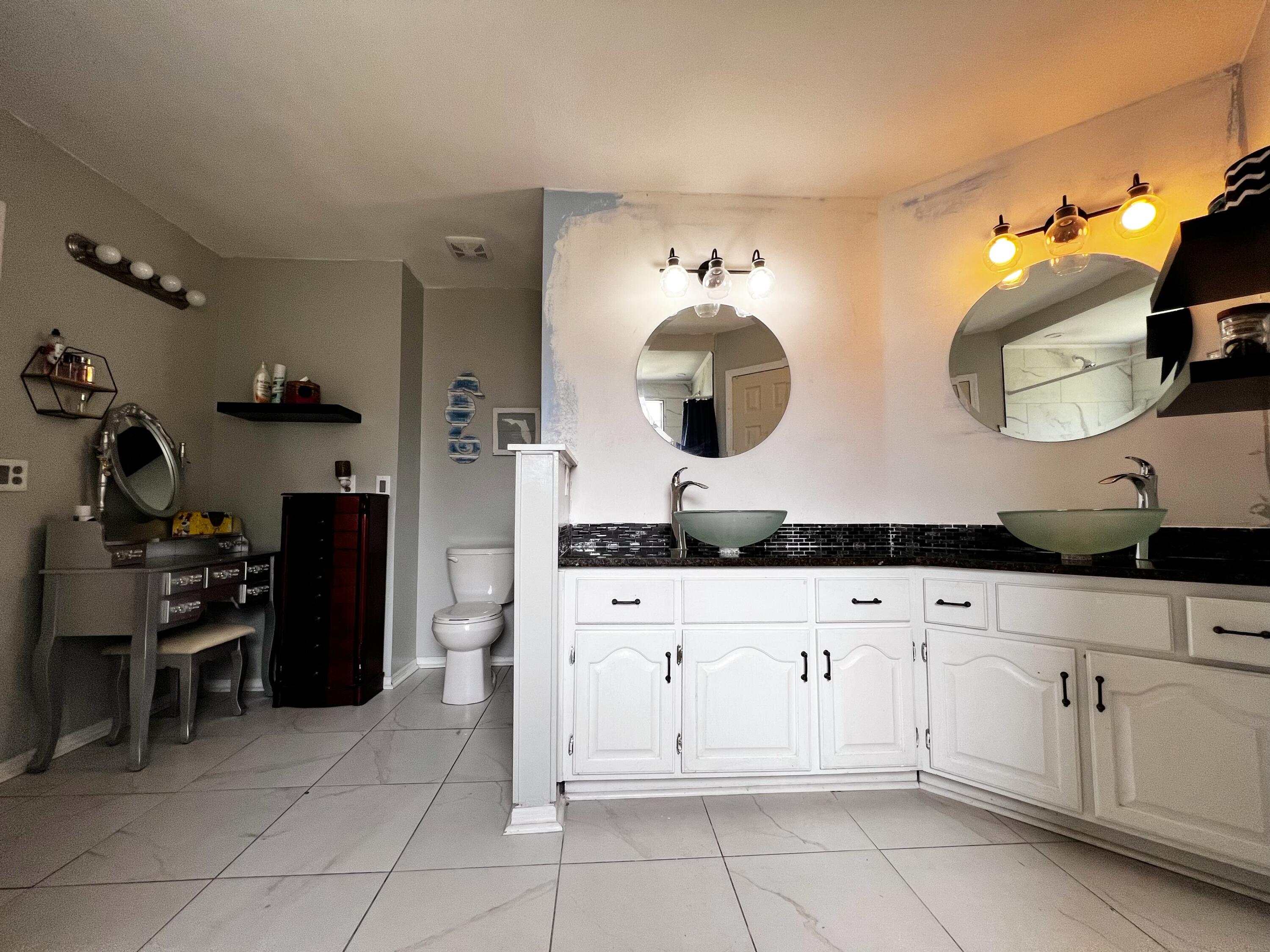 COUNTRY BREEZE ESTATES - Residential