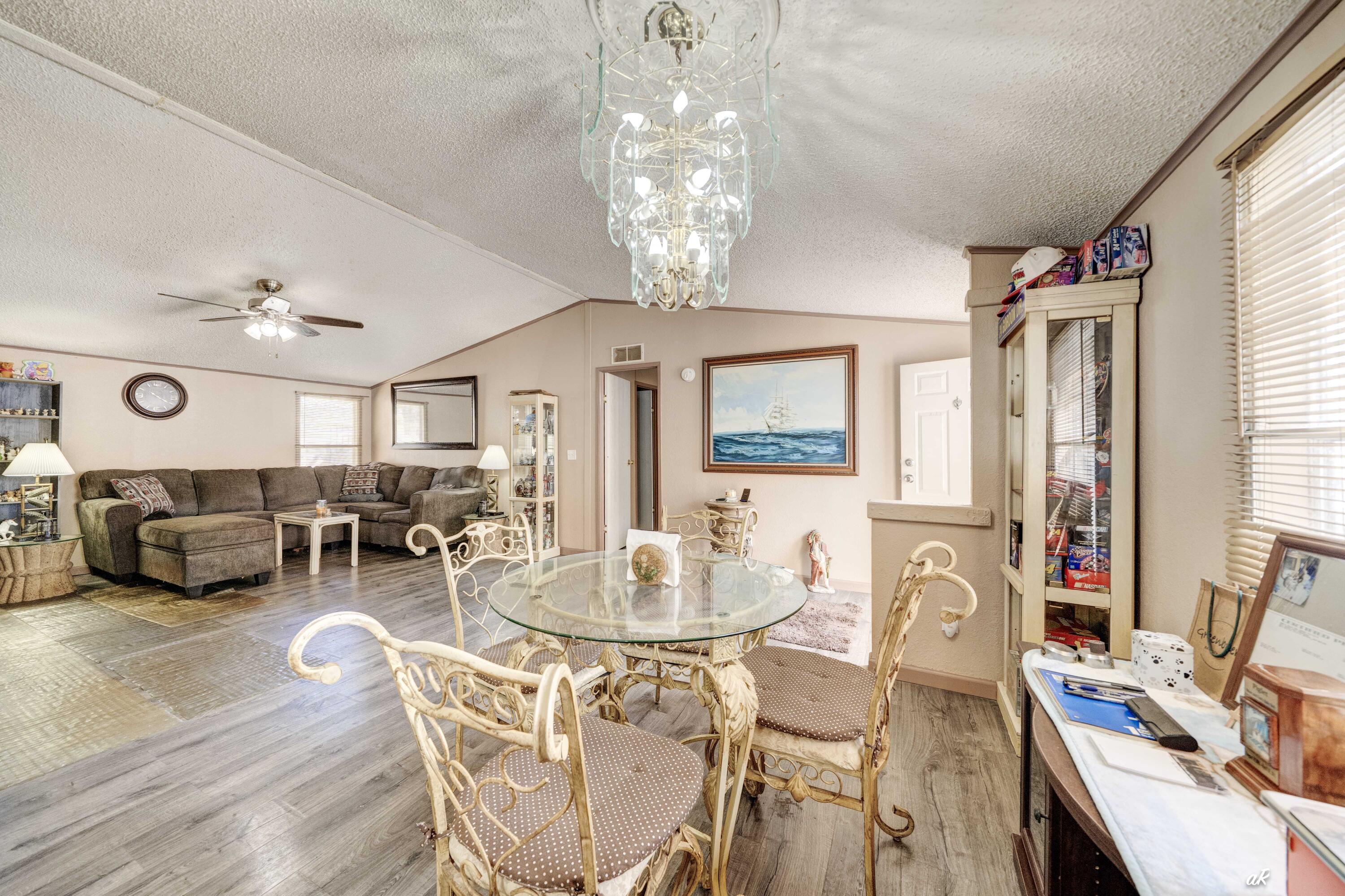 LAGUNA BEACH - Residential