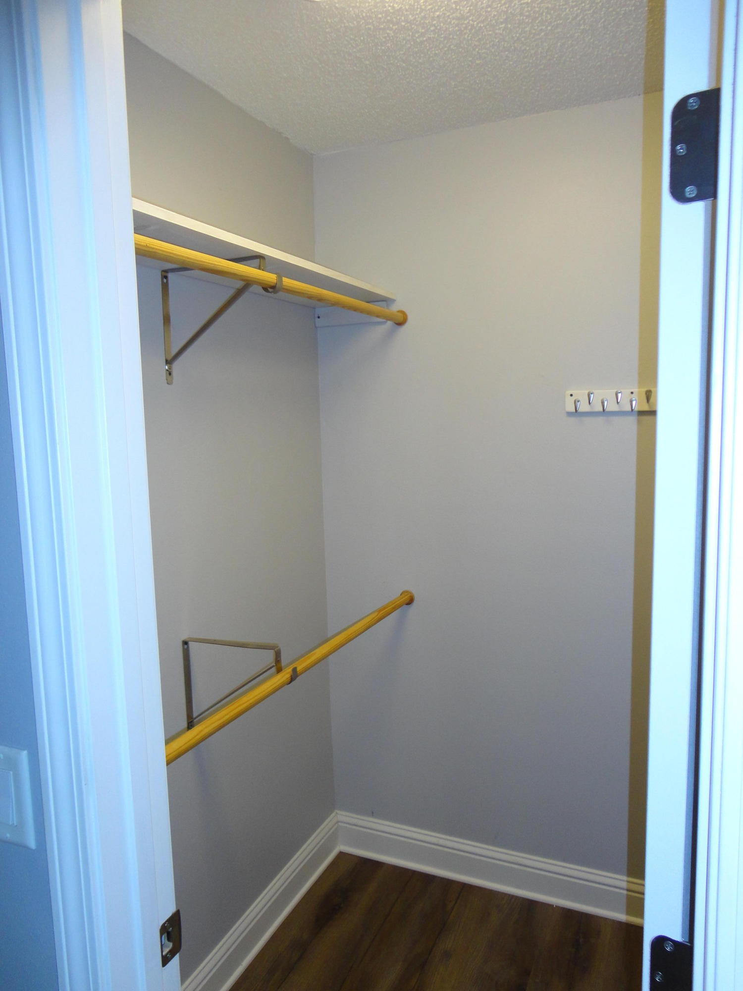 PINECREST ADDN - Residential