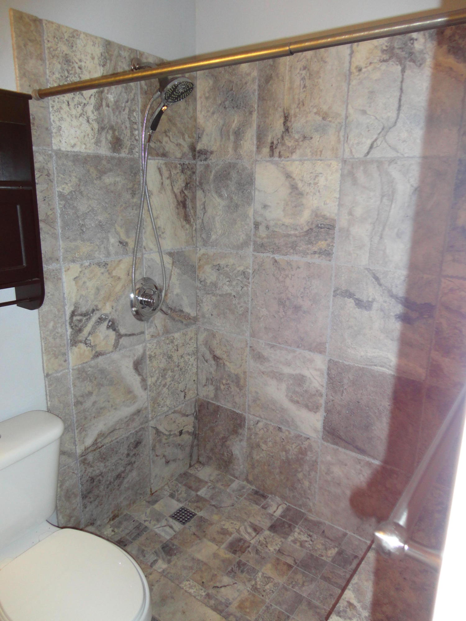 PINECREST ADDN - Residential