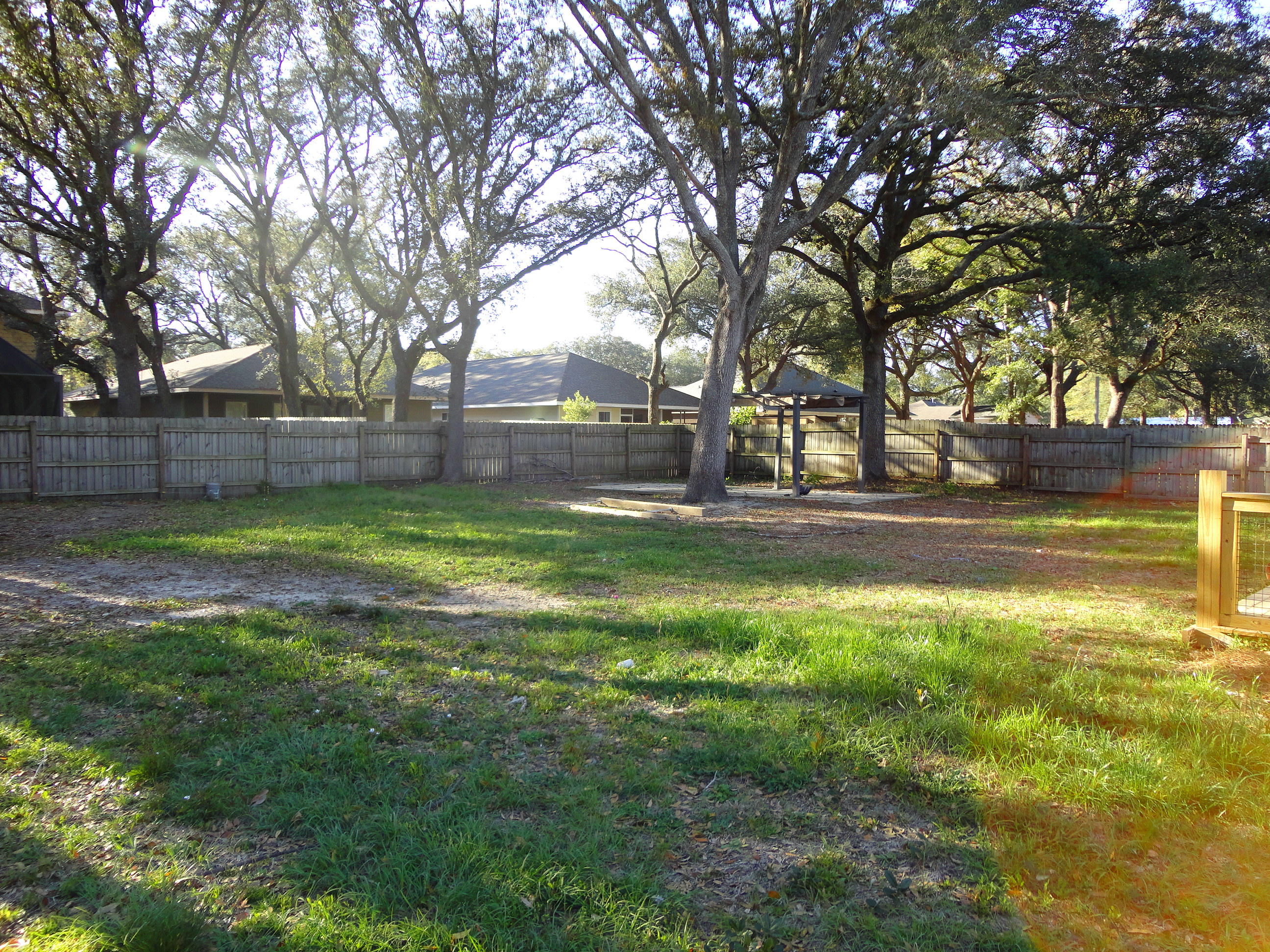 PINECREST ADDN - Residential