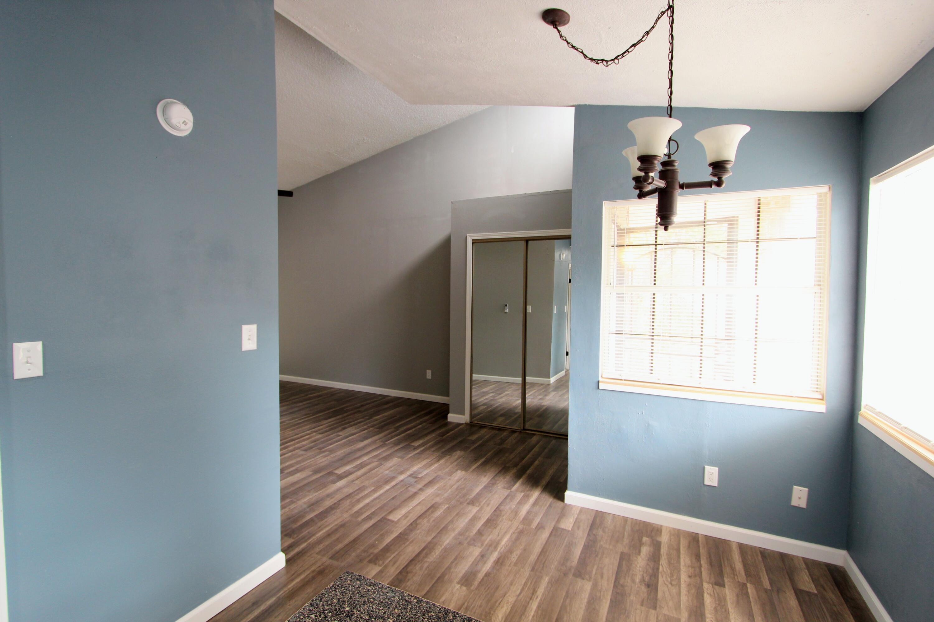 CINNAMON RIDGE - Residential