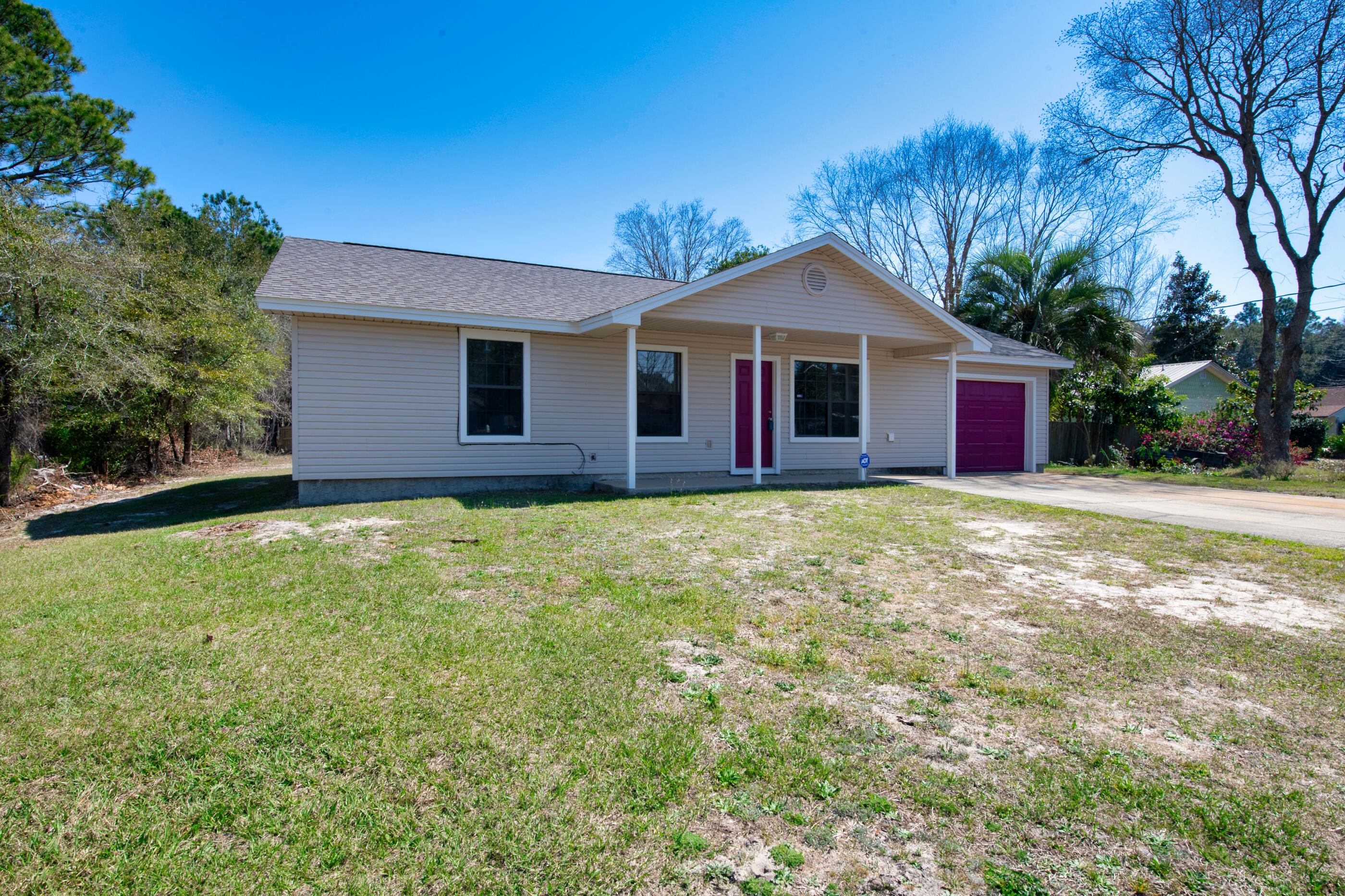 NAVARRE S/D 2ND ADDN - Residential