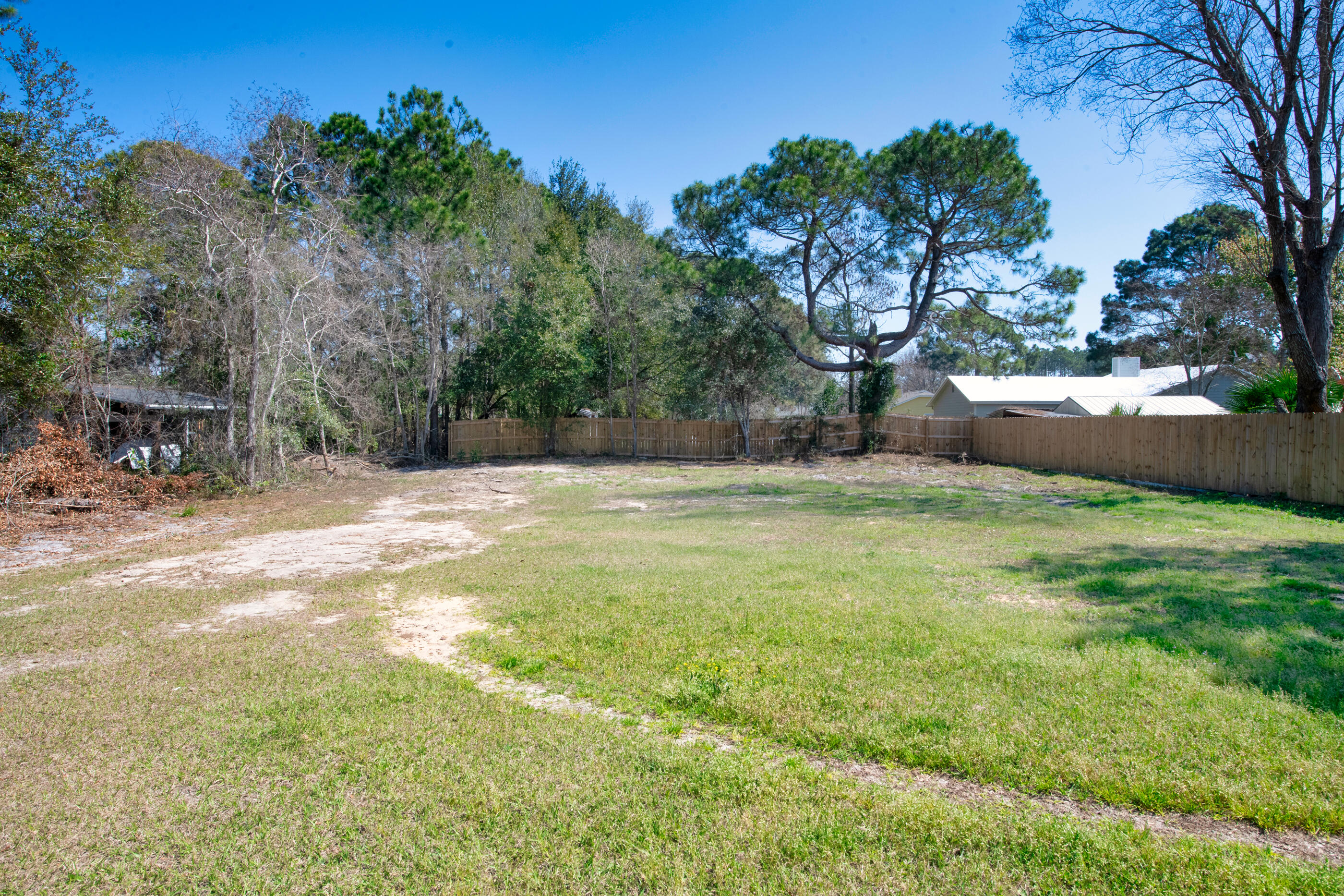 NAVARRE S/D 2ND ADDN - Residential