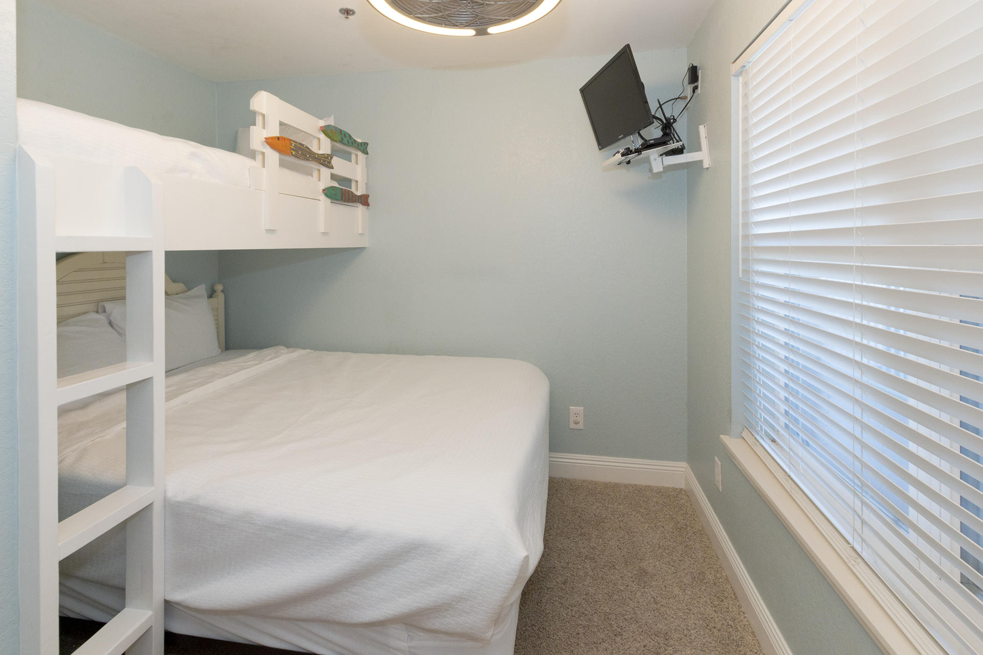 EMERALD DUNES CONDO - Residential