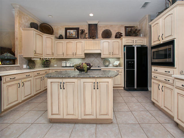 EMERALD BAY PH 1A - Residential