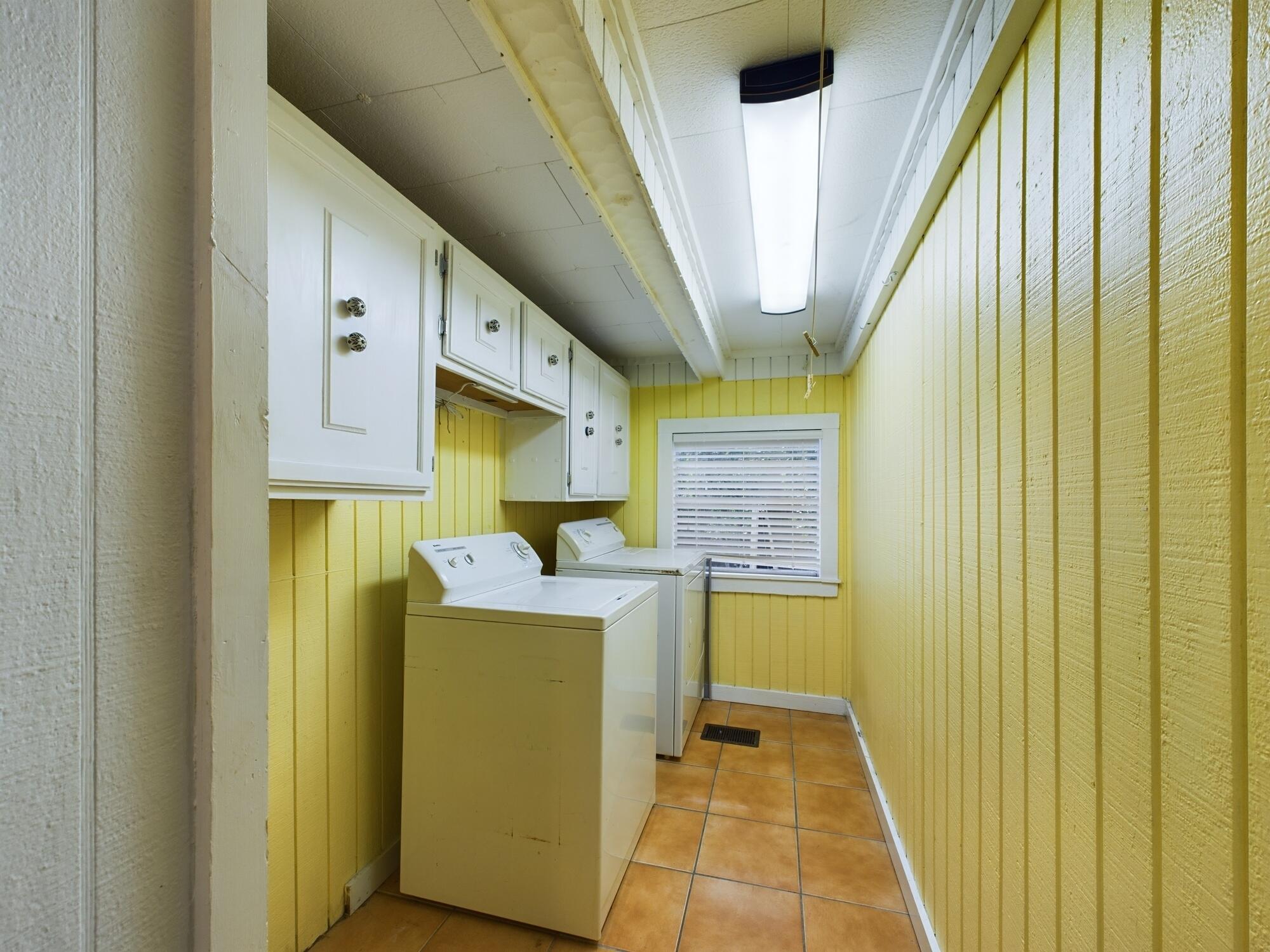 HELMS & ALLEN - Residential