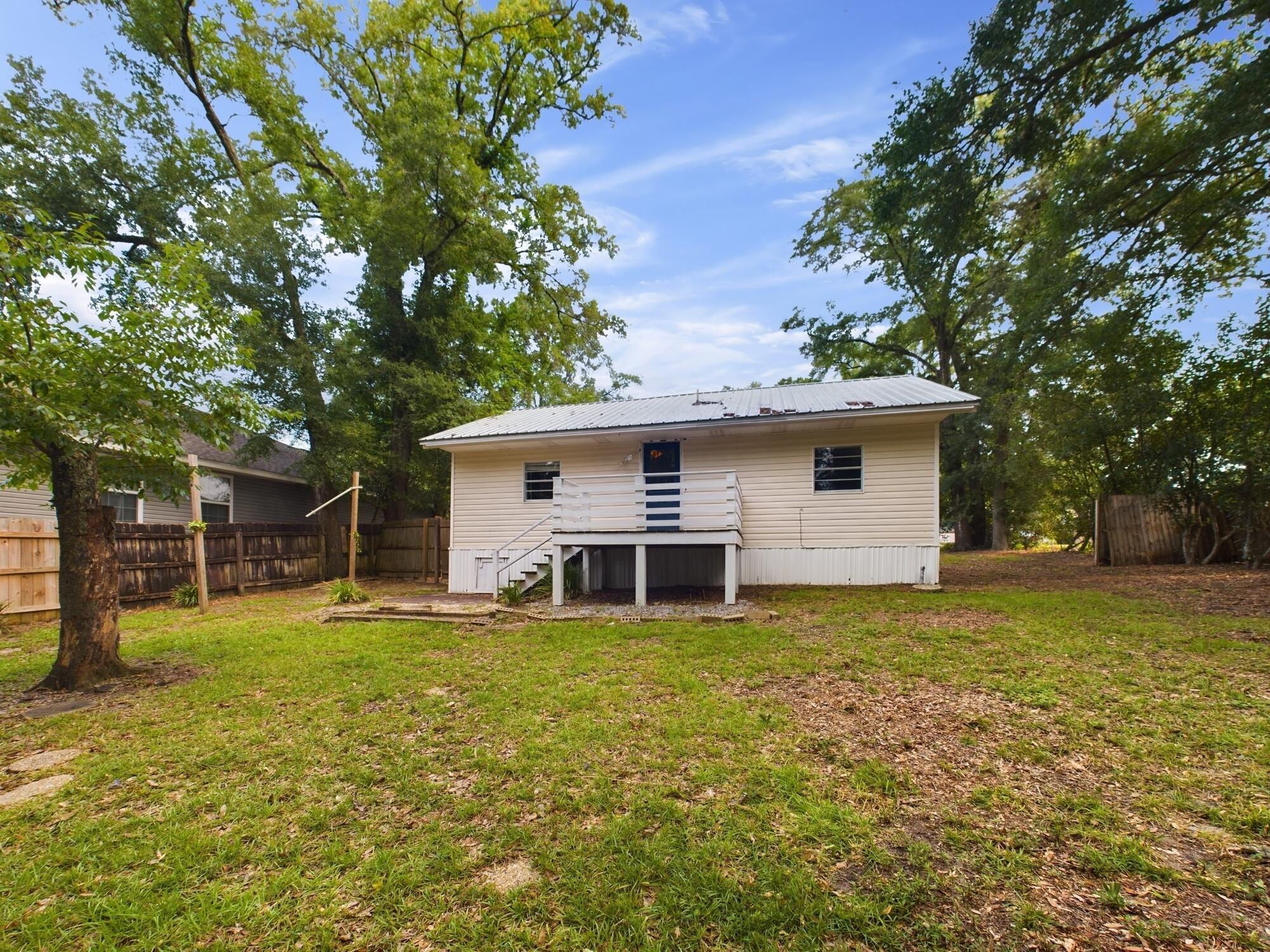 HELMS & ALLEN - Residential