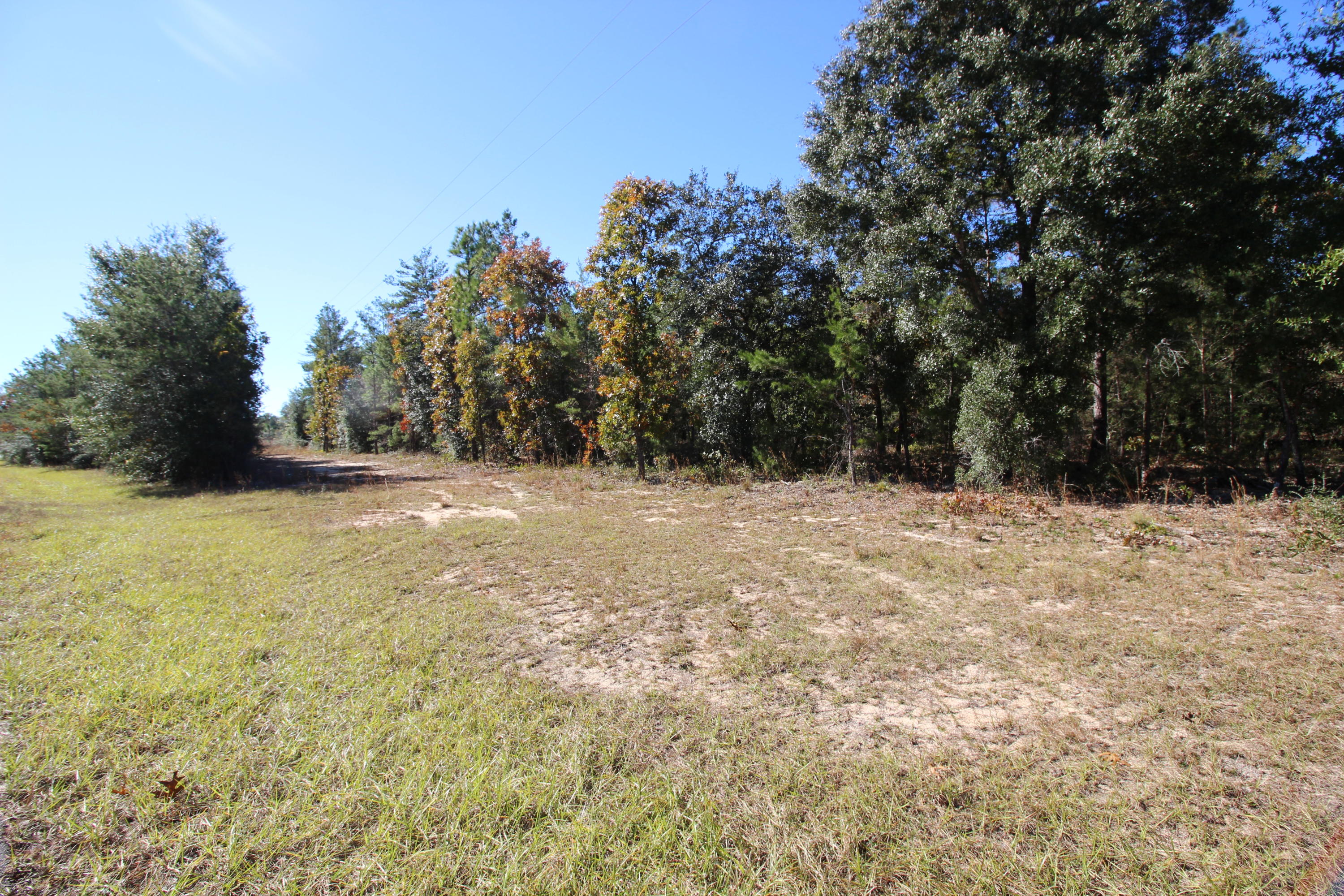 SE4 OF NW4 LYING W OF COUNTY RD NE4 LESS 9.18 AC AS RECD IN OR 74 - Land