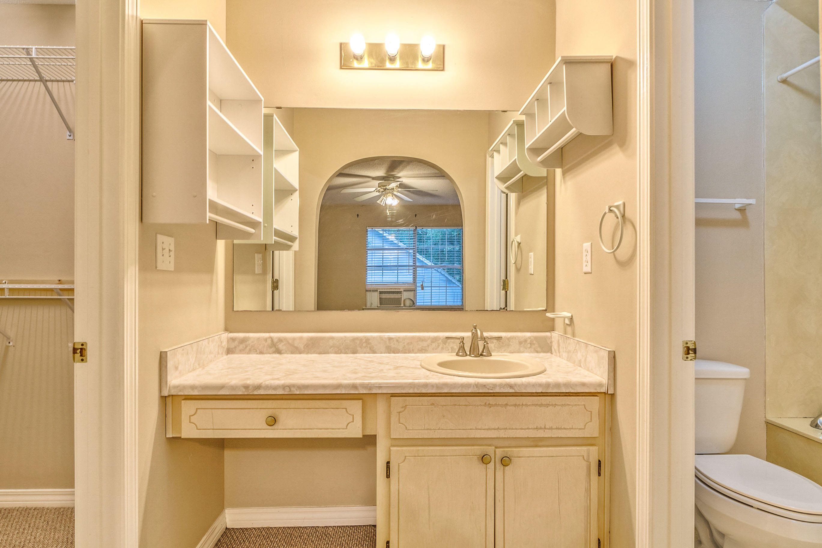 KINGS CROSSING PH II - Residential