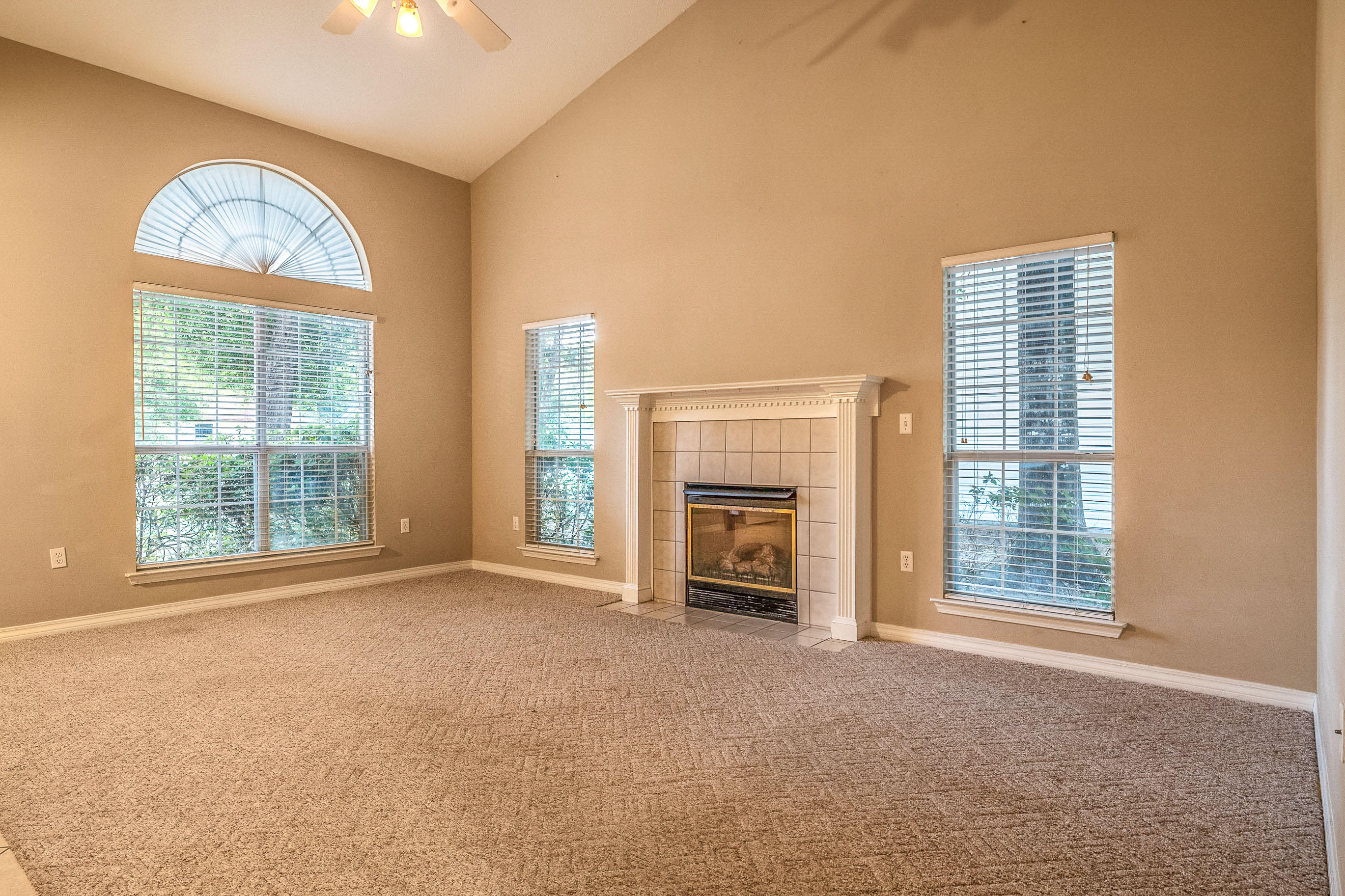 KINGS CROSSING PH II - Residential