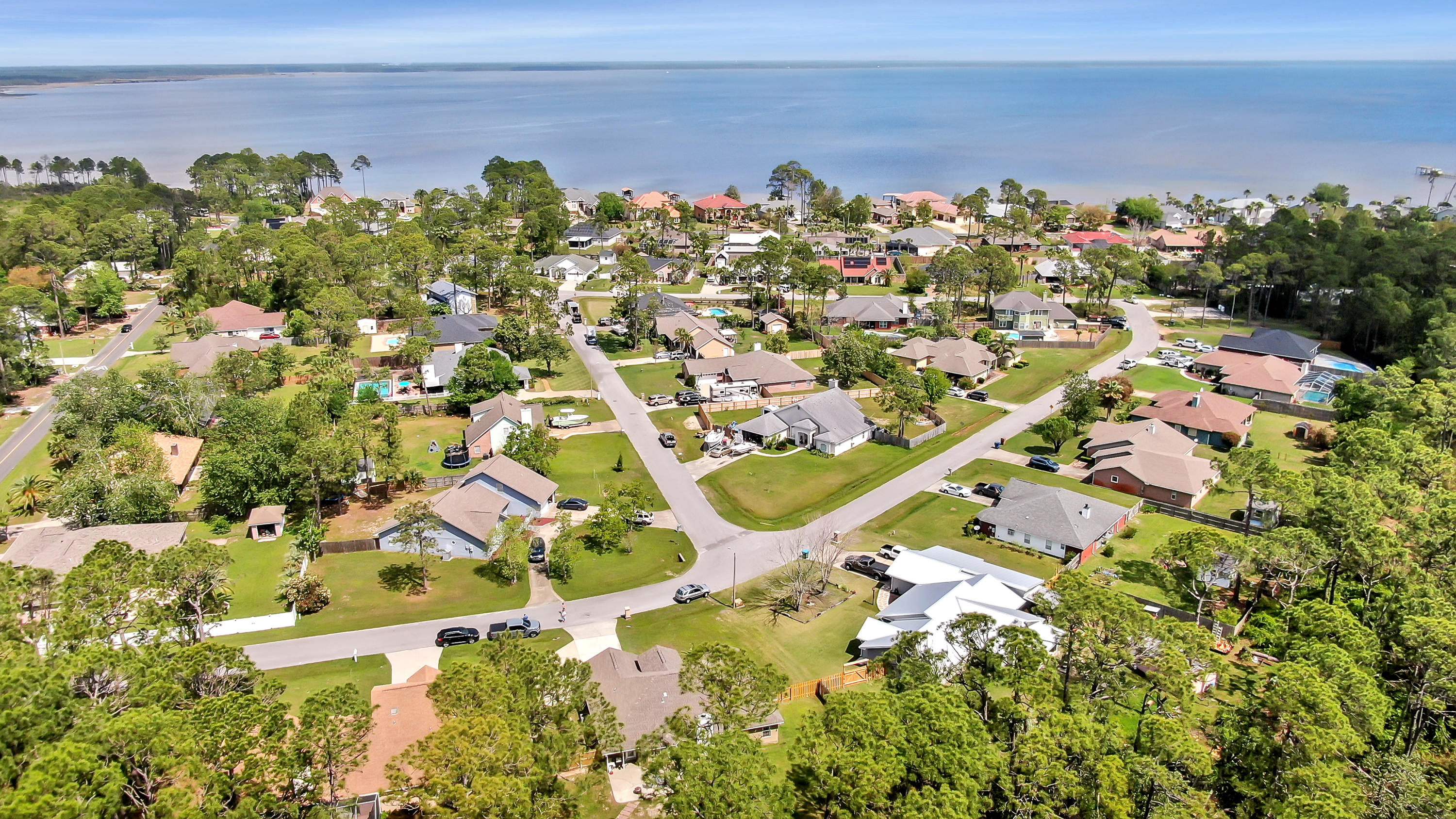 COLONY CLUB HARBOUR PH 3 - Residential