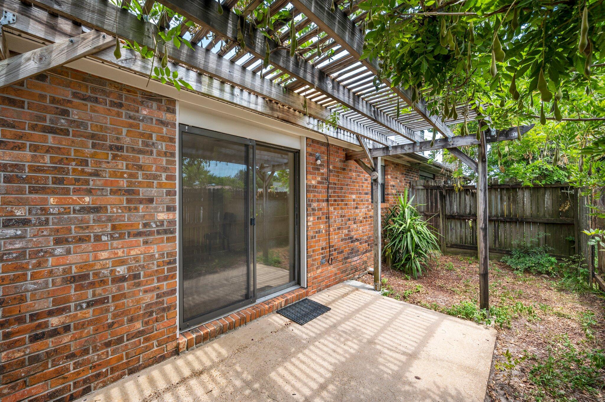 INDIAN OAKS - Residential