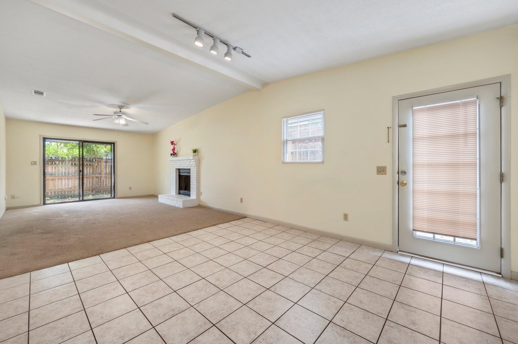 INDIAN OAKS - Residential