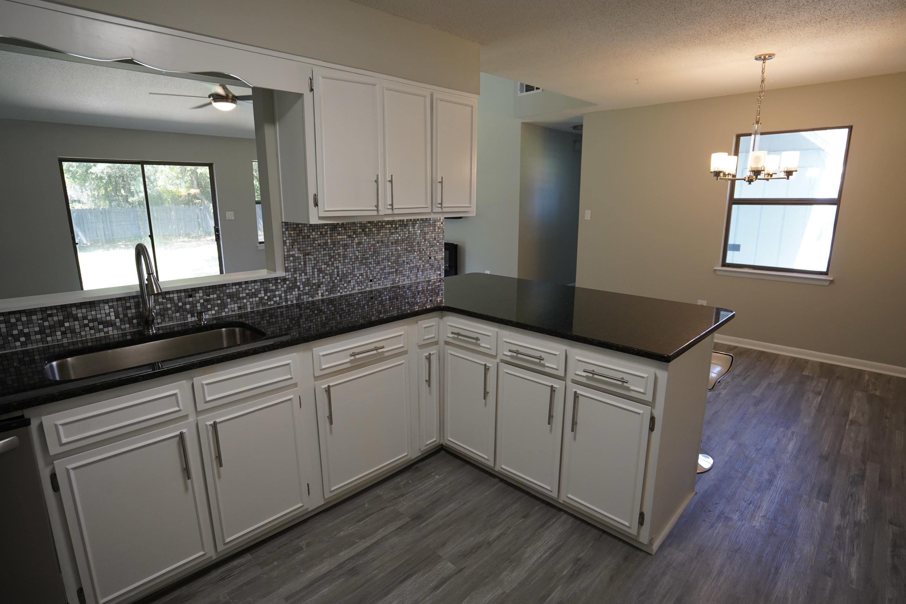 SEA HILLS 3RD - Residential