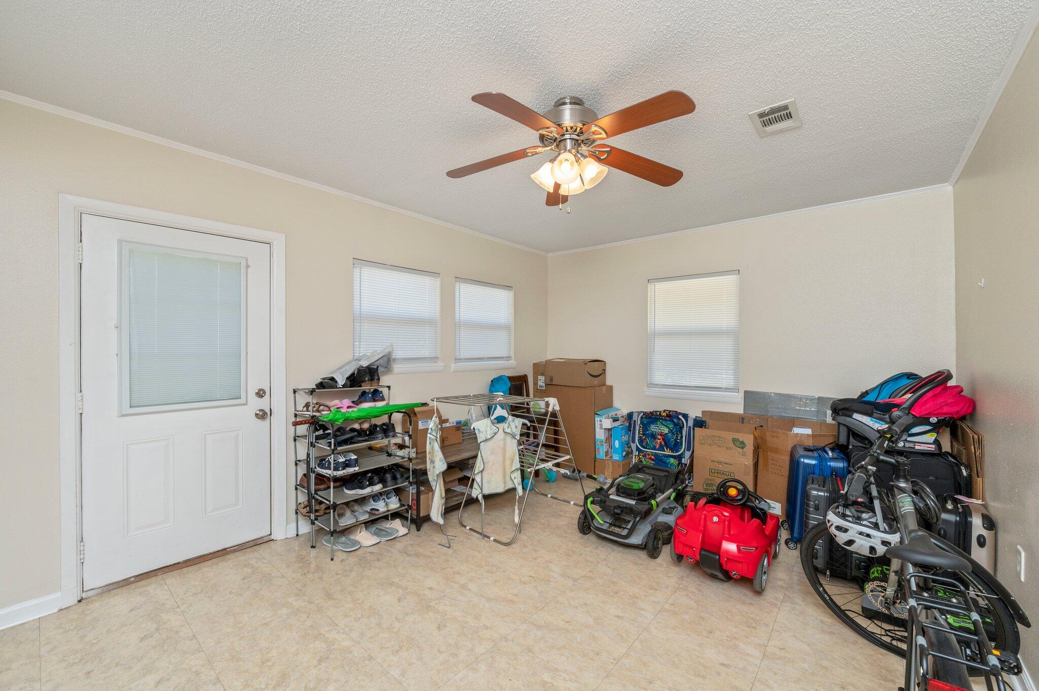 CASSIDY'S UNREC S/D - Residential Lease