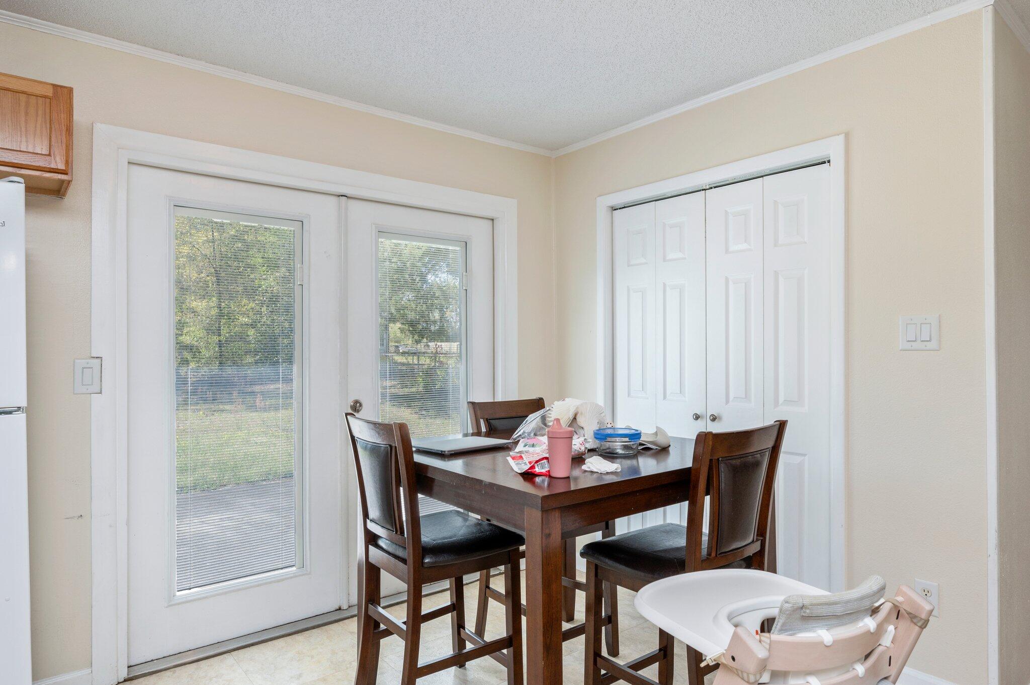 CASSIDY'S UNREC S/D - Residential Lease