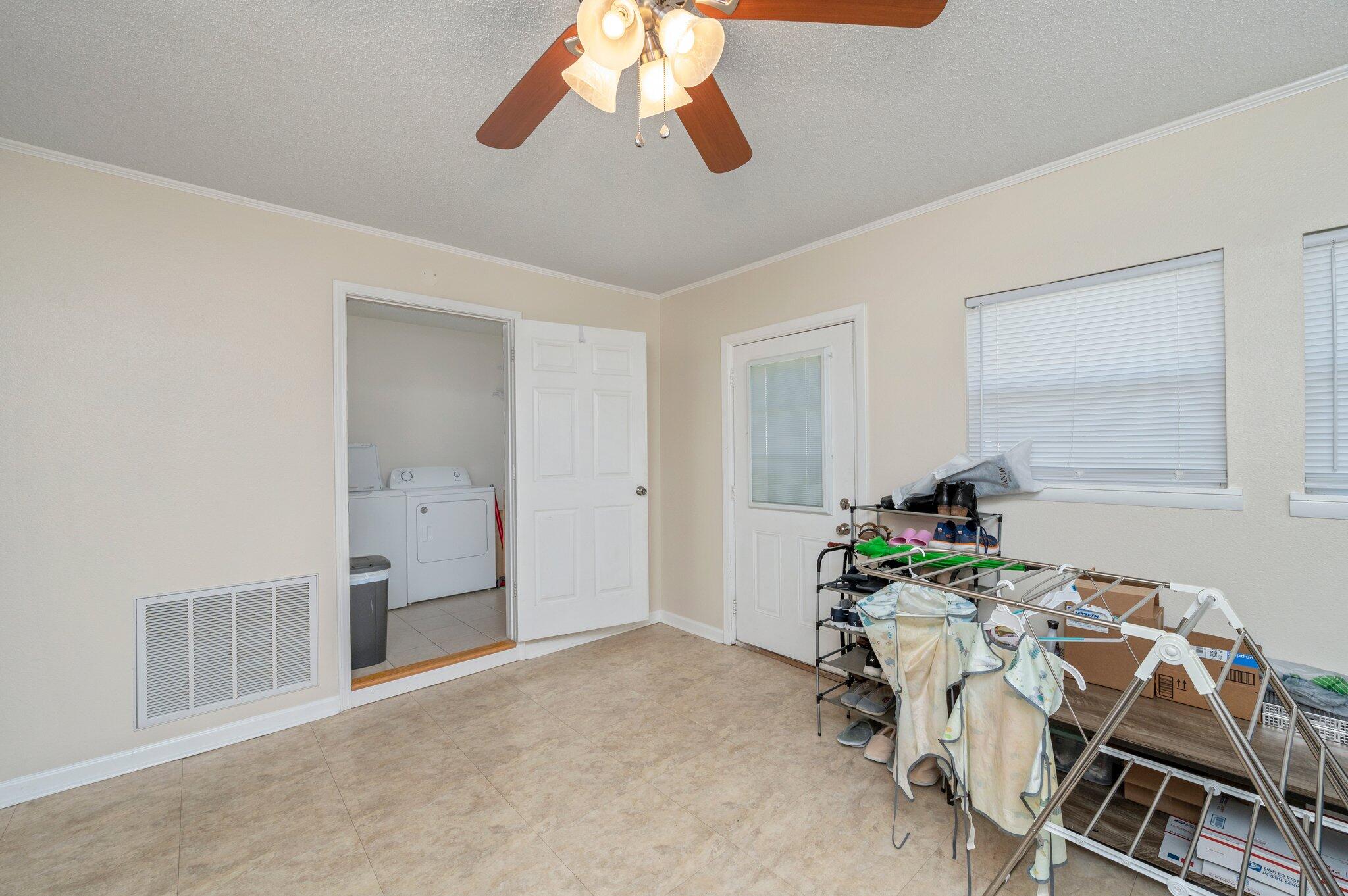 CASSIDY'S UNREC S/D - Residential Lease