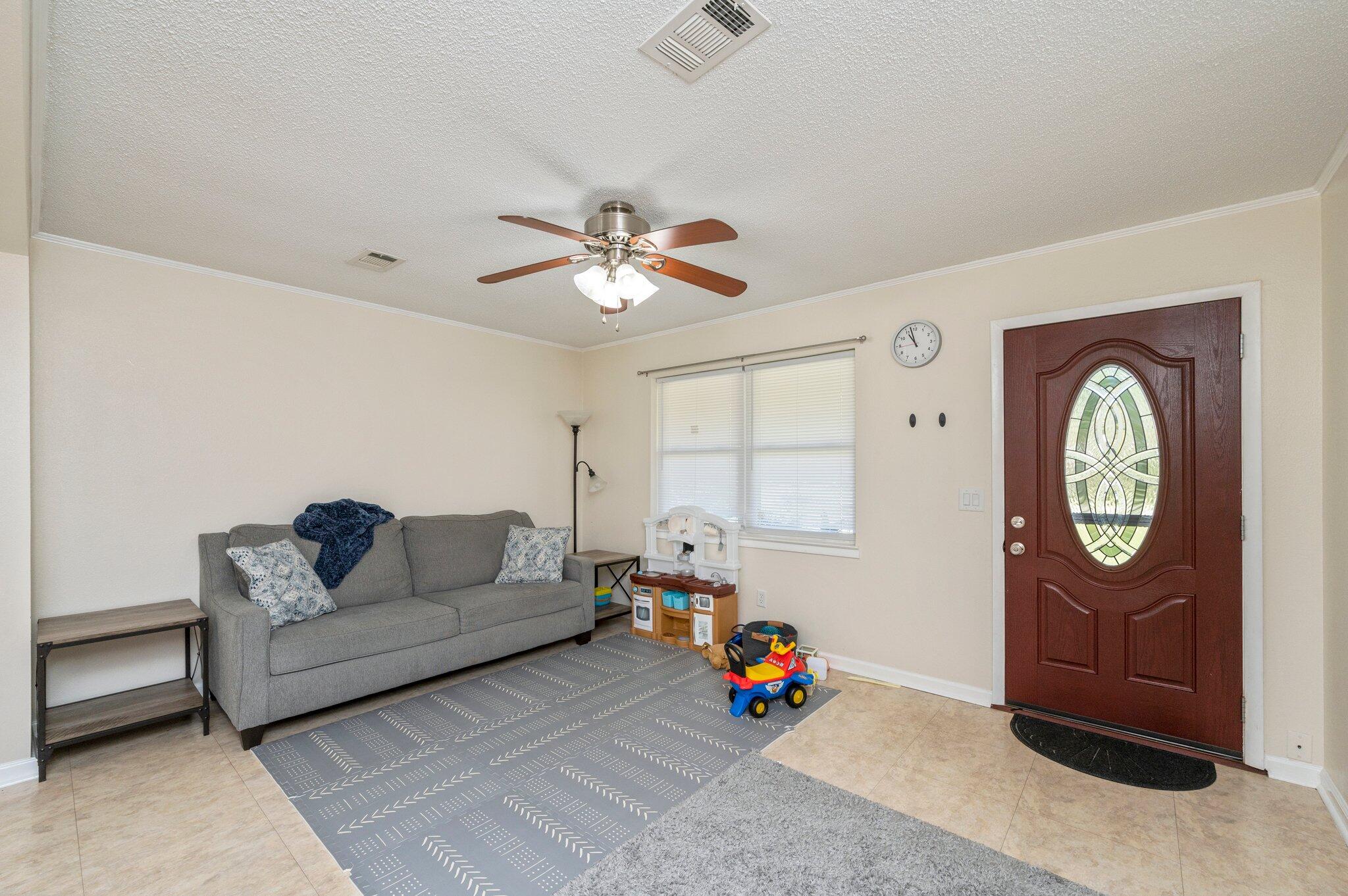 CASSIDY'S UNREC S/D - Residential Lease