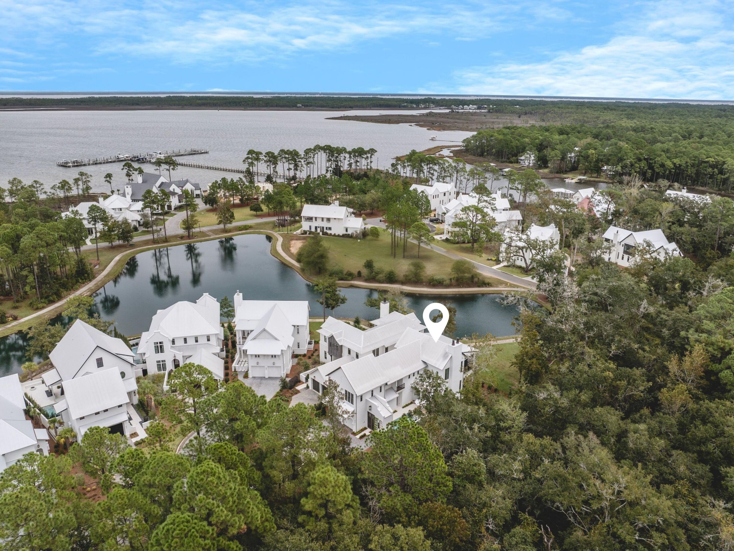 CHURCHILL OAKS - Residential