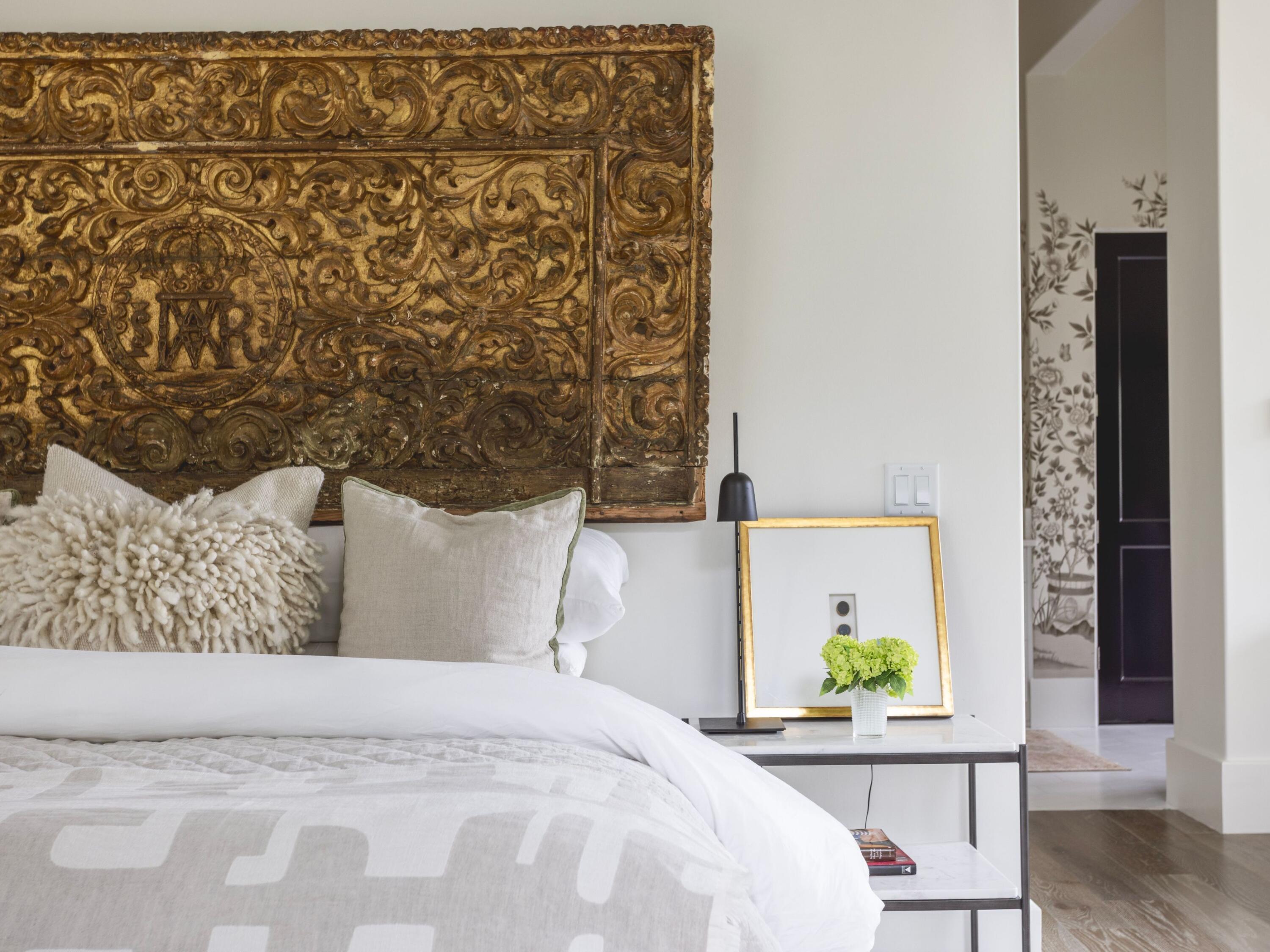 CHURCHILL OAKS - Residential