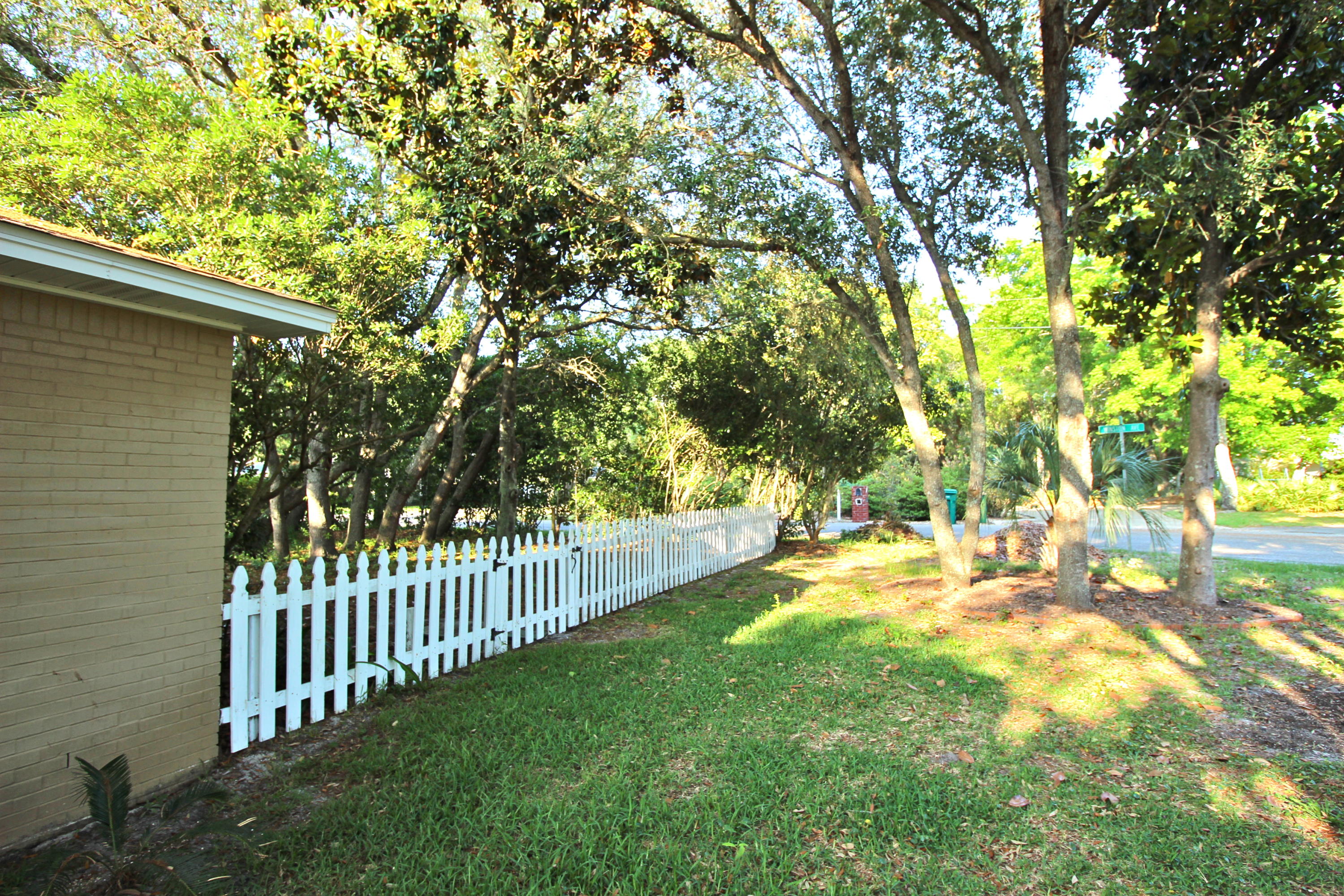 ALPINE BEACH - Residential