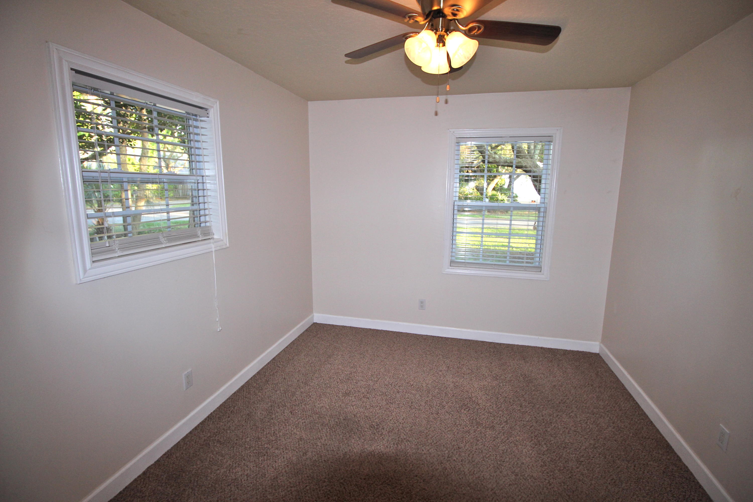 ALPINE BEACH - Residential