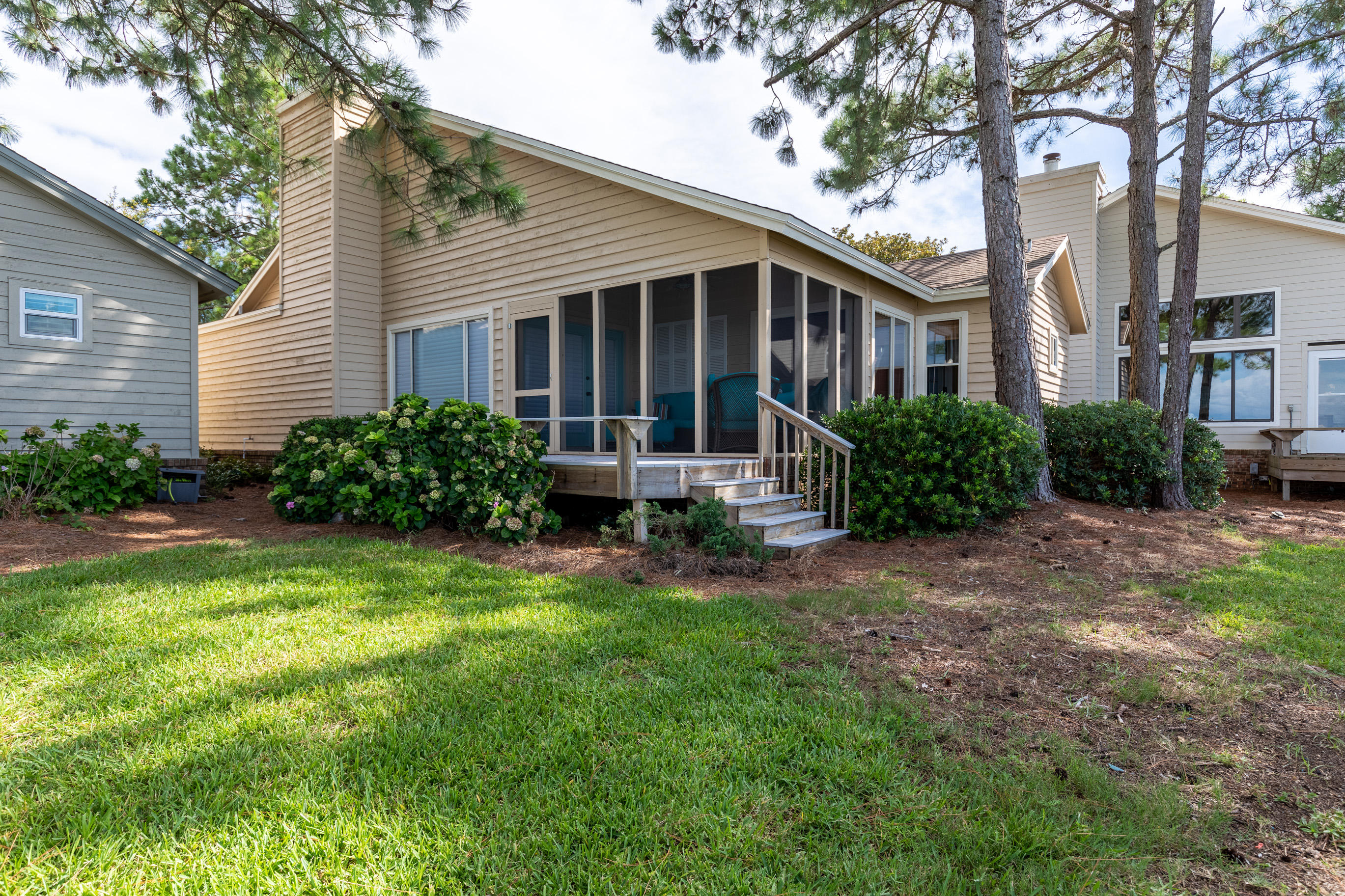 COVE AT SEVENTEEN - Residential