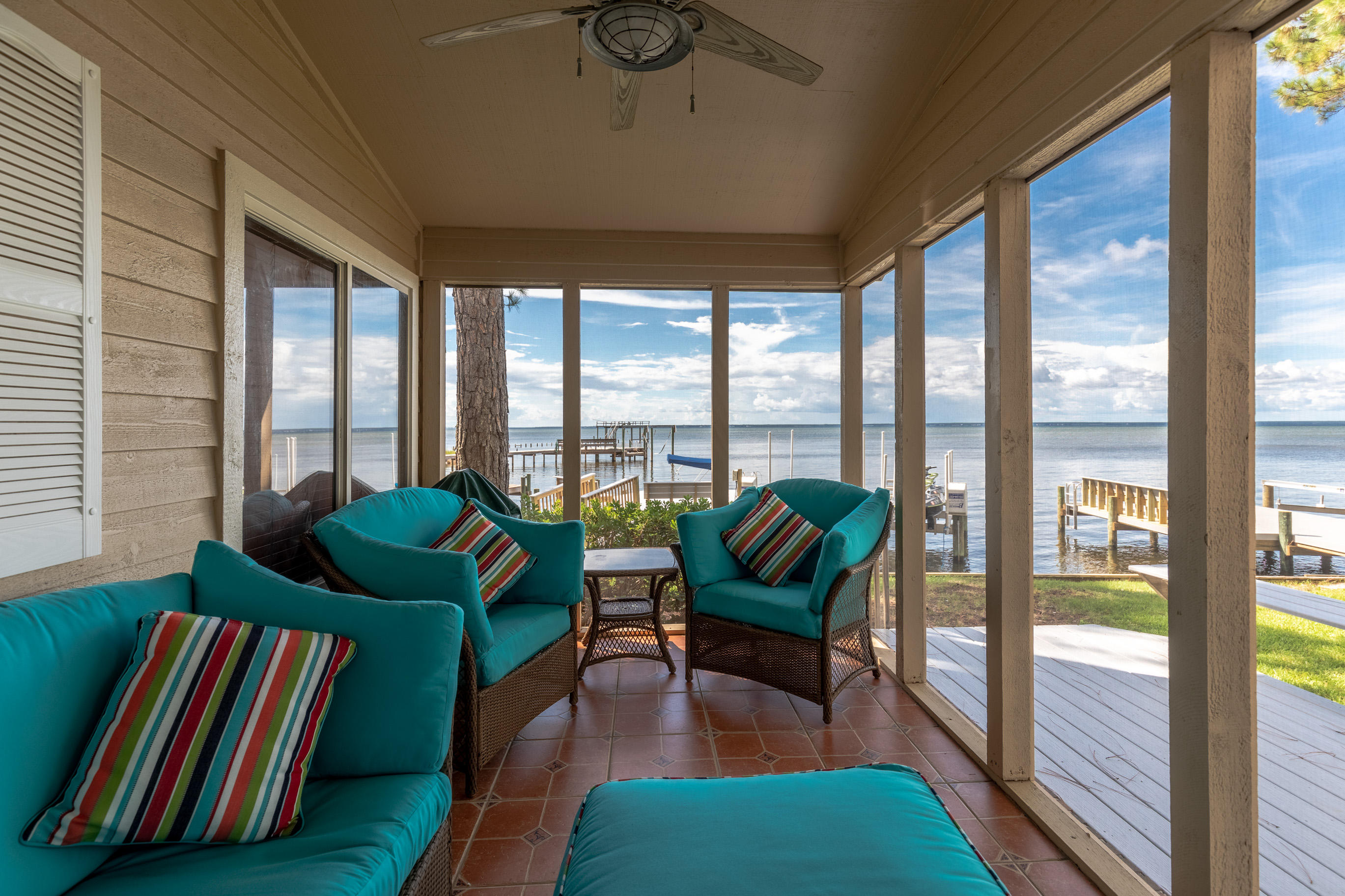 COVE AT SEVENTEEN - Residential