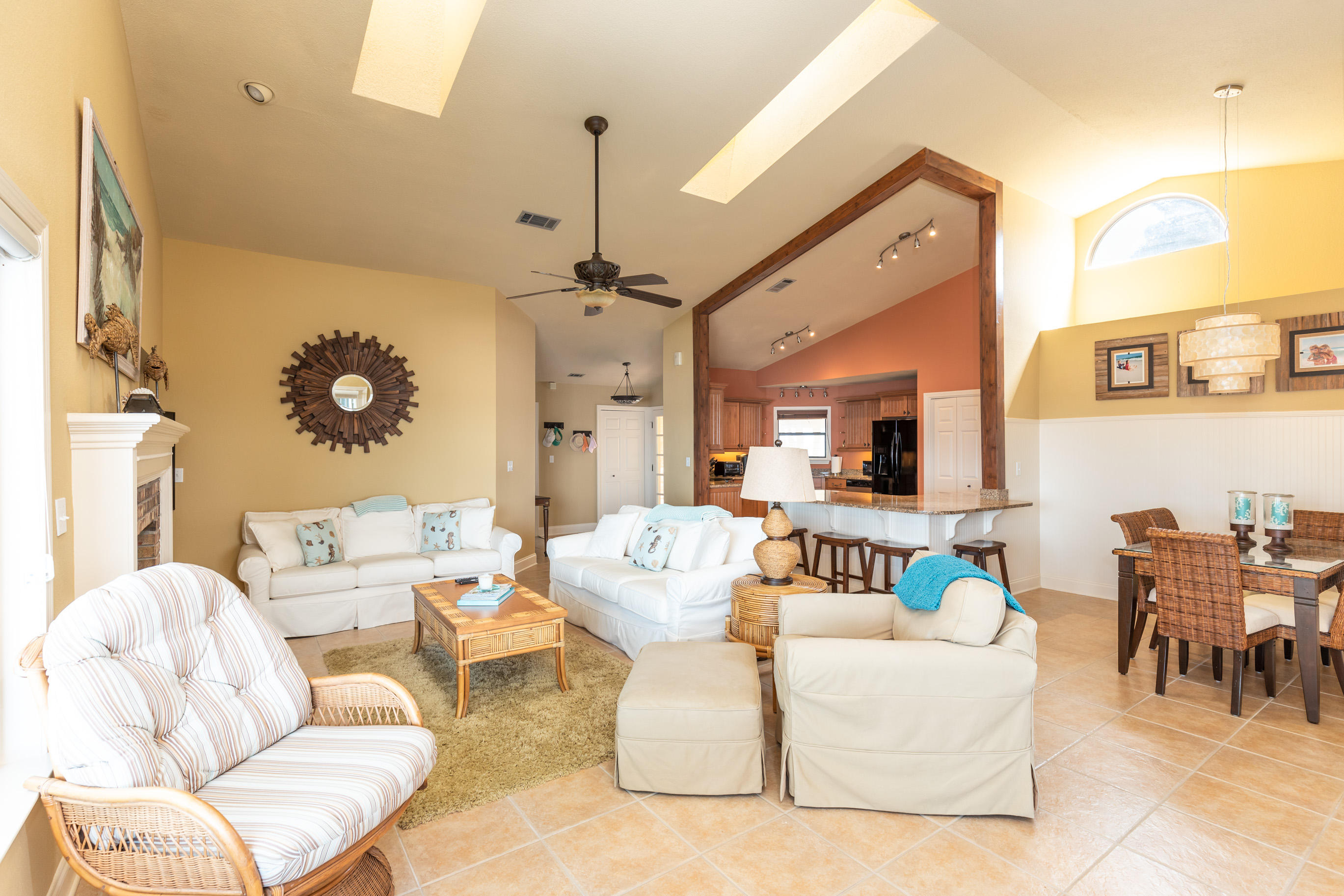 COVE AT SEVENTEEN - Residential