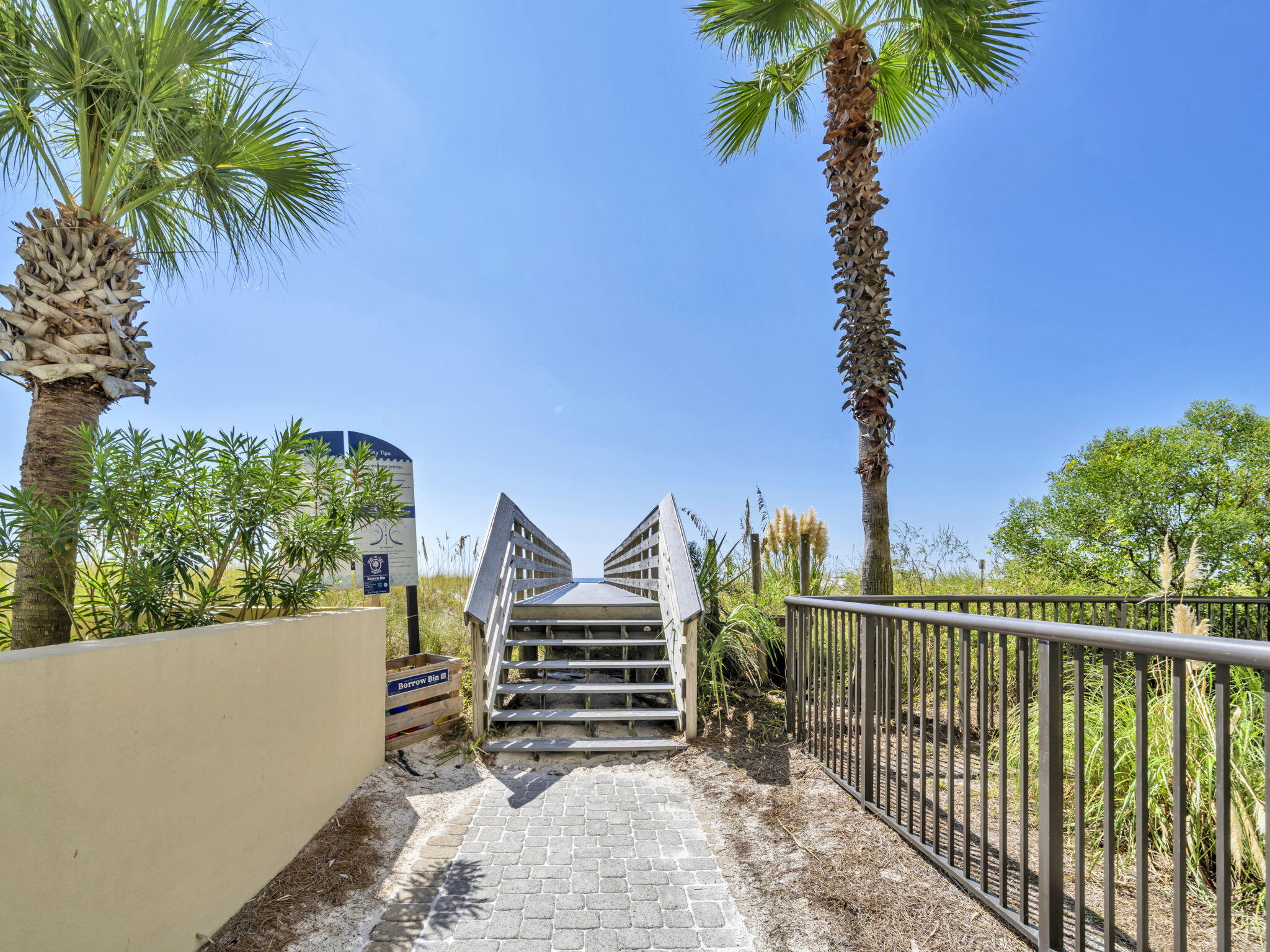 BELLA RIVA - Residential