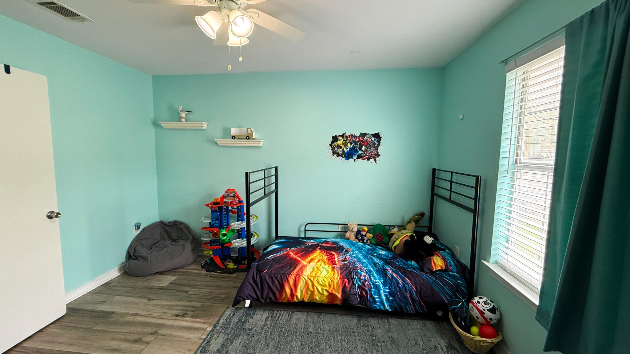 Sound Retreat - Residential