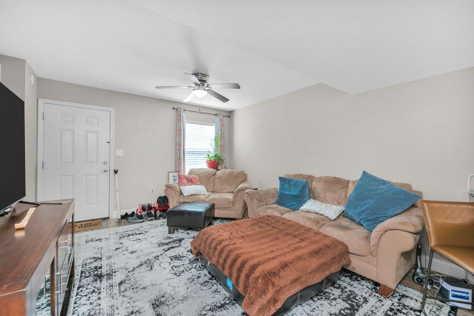 QUAIL MEADOWS - Residential Lease