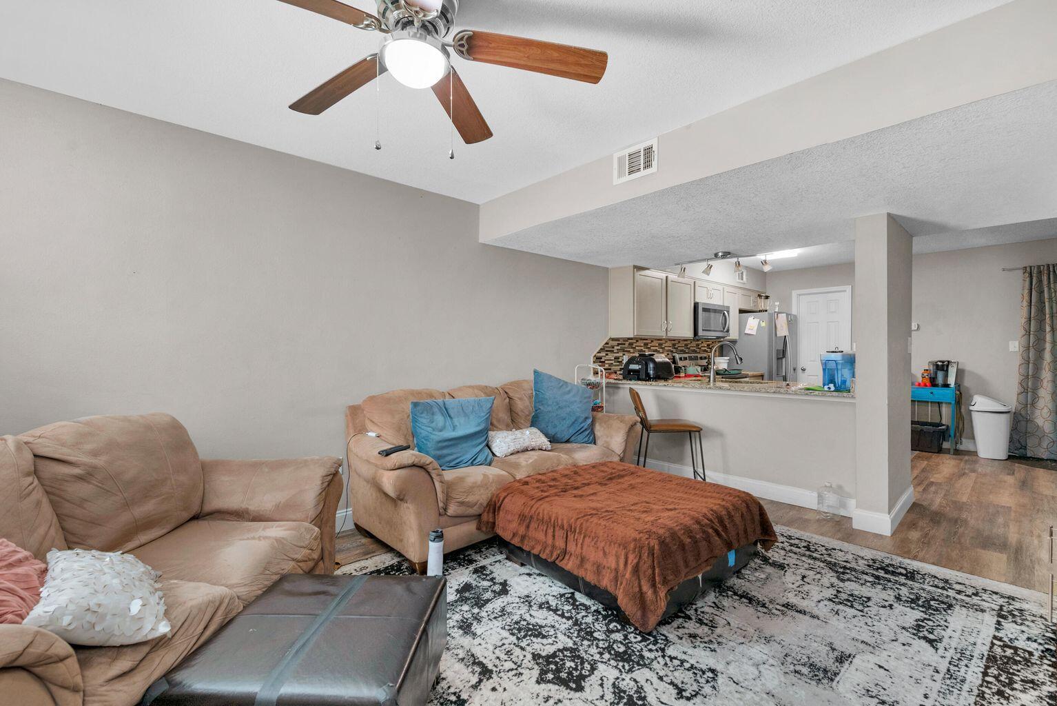 QUAIL MEADOWS - Residential Lease