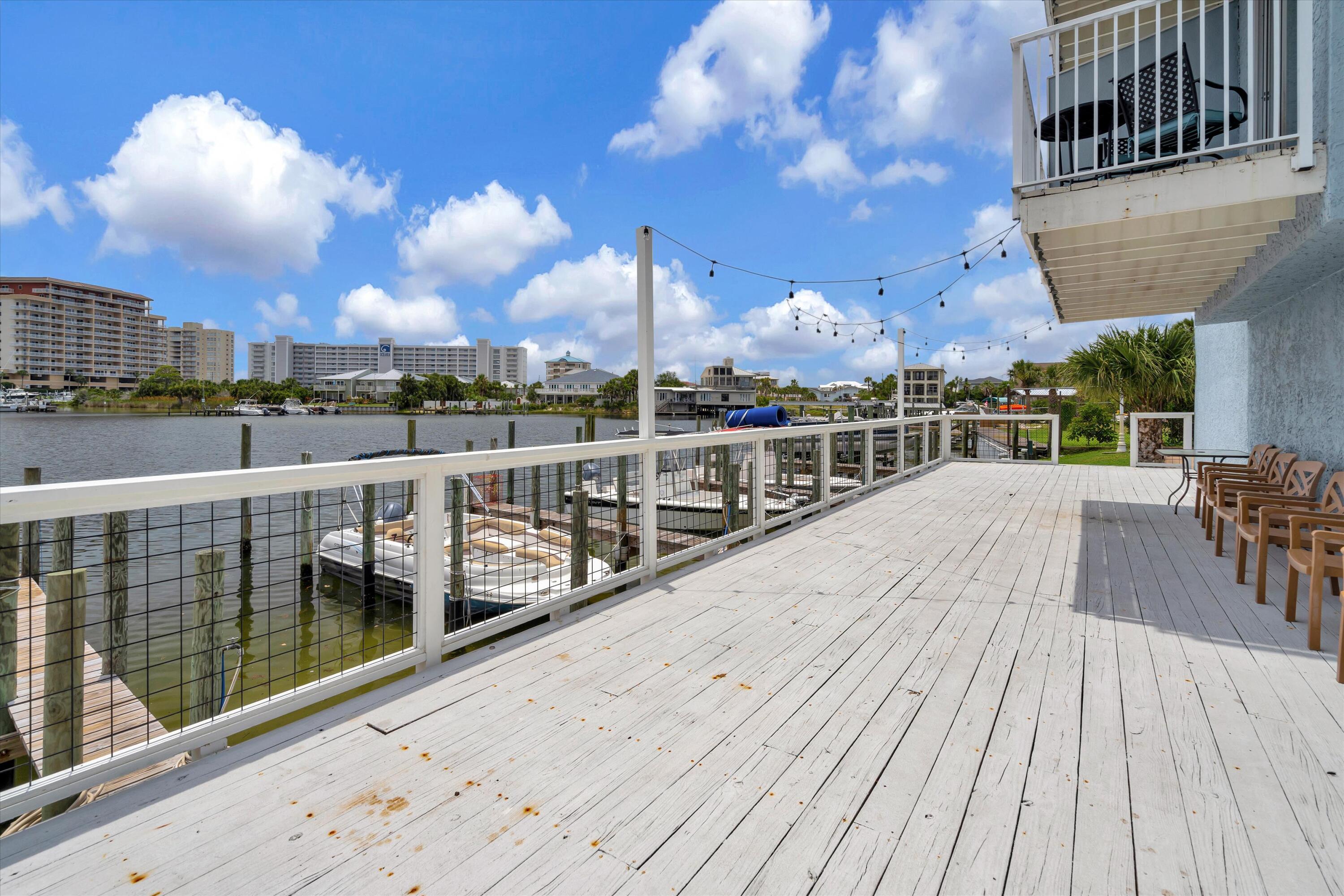 LAGUNA POINT CONDO - Residential