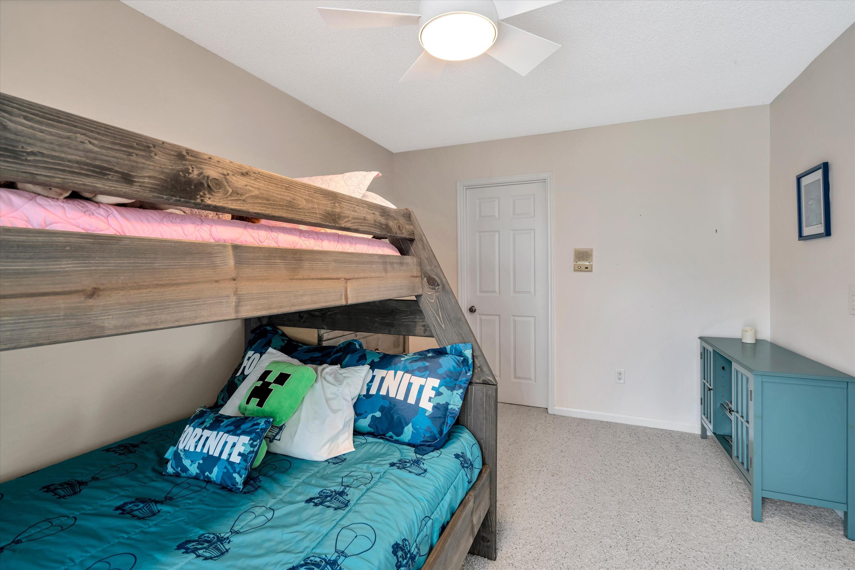 LAGUNA POINT CONDO - Residential