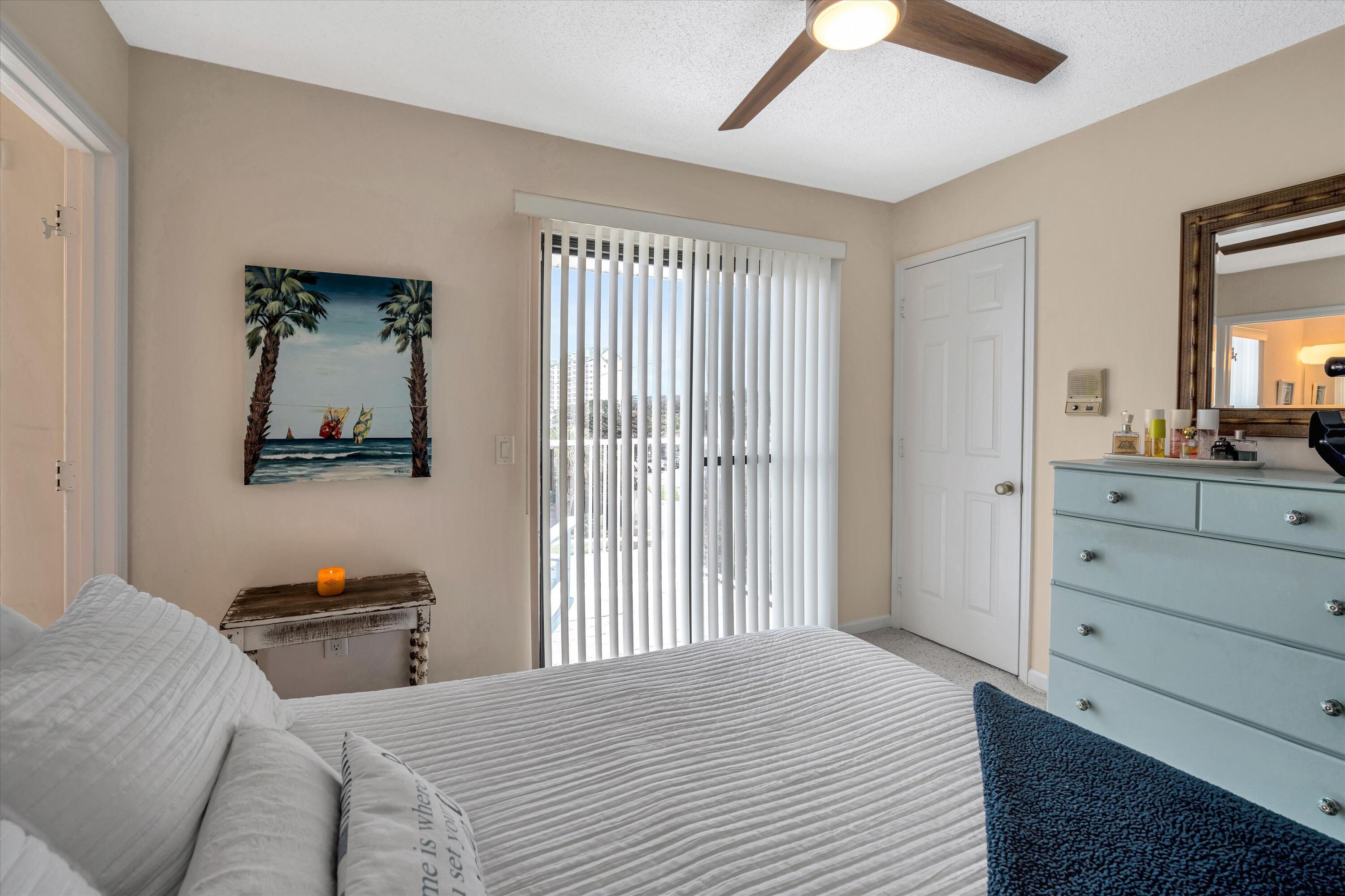 LAGUNA POINT CONDO - Residential