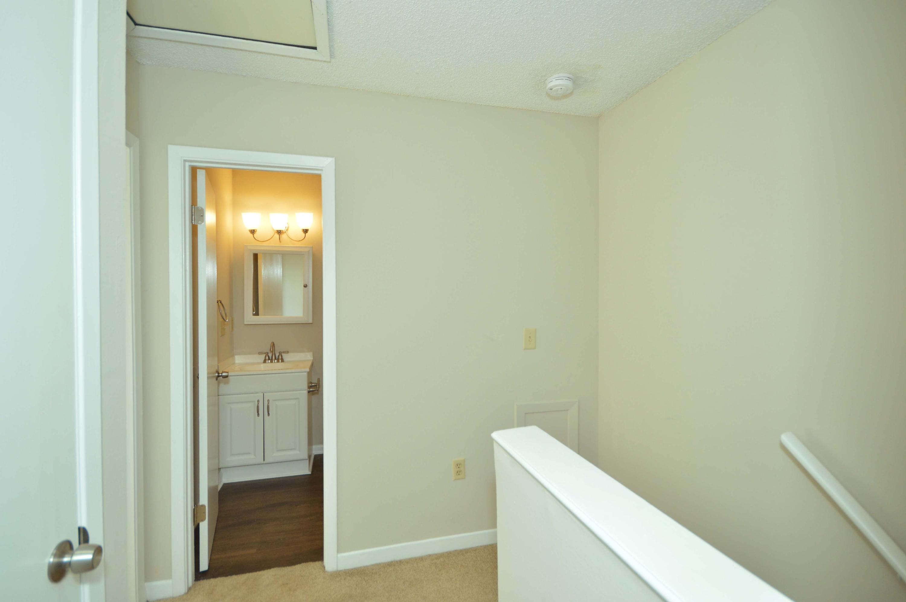 CAMBRIDGE T/H - Residential