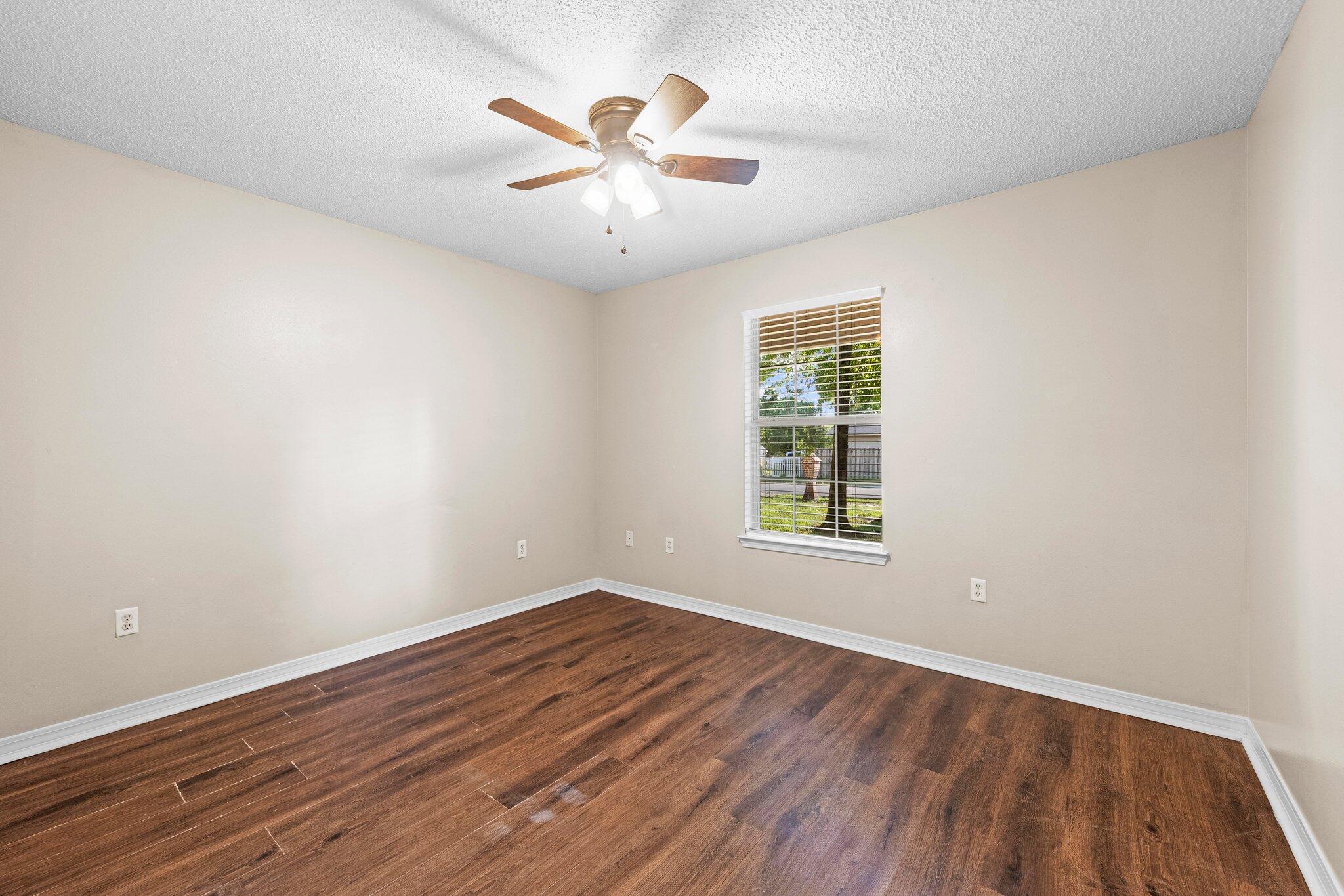 WINDING CREEK ESTATES PH 2 - Residential Lease
