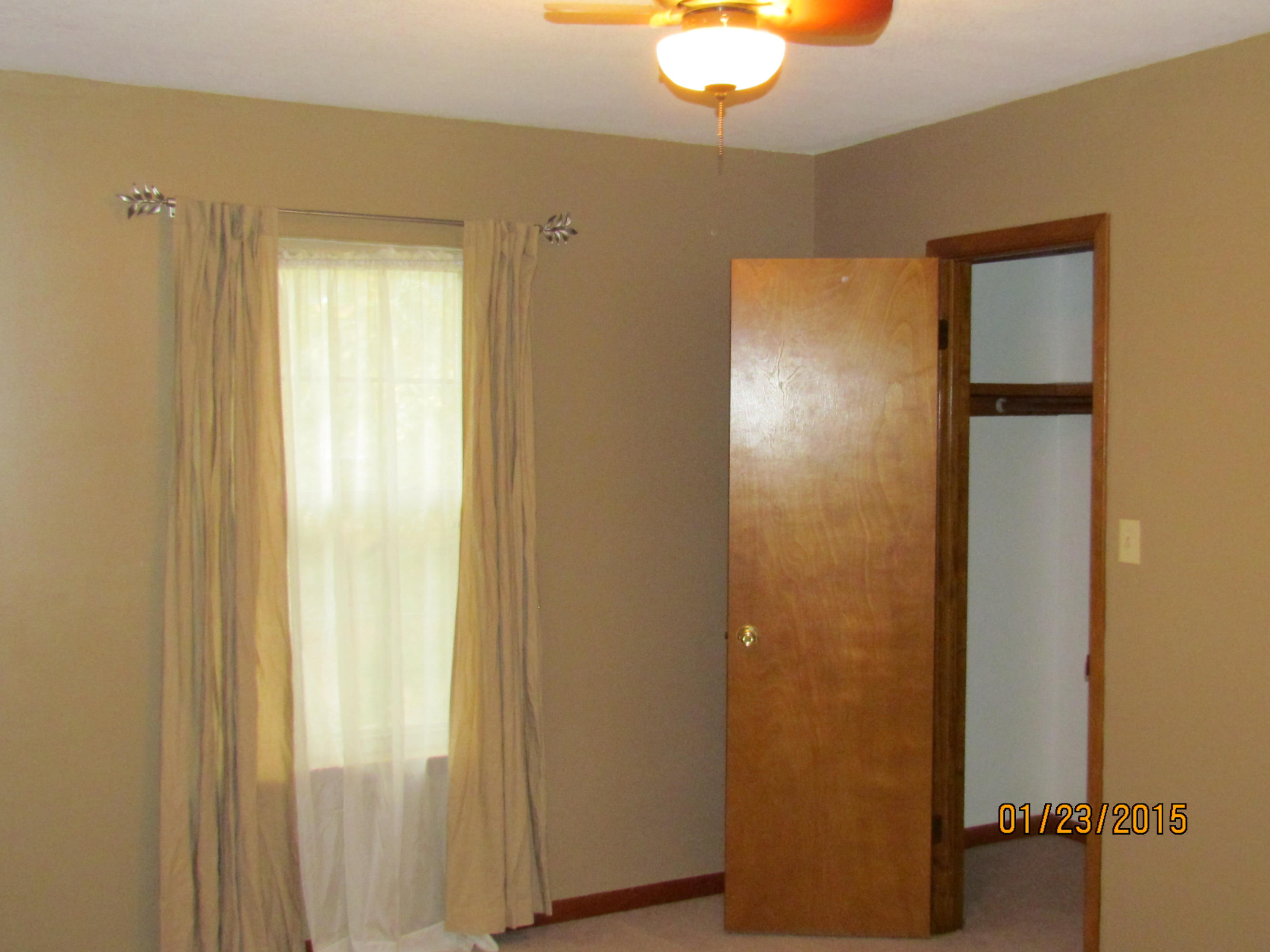 PINEWOOD ESTATES 2 - Residential Lease