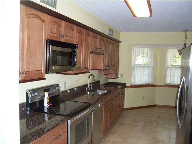 PINEWOOD ESTATES 2 - Residential Lease