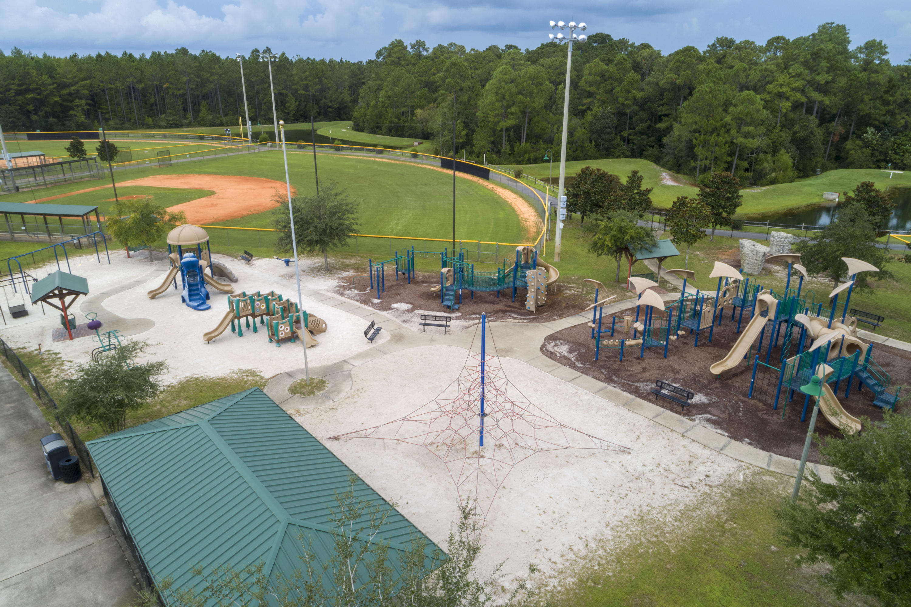 HAMMOCK BAY - Residential