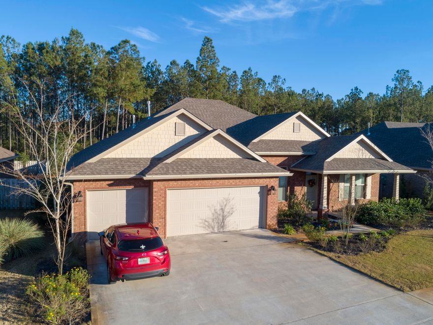 **Seller now offering $5000 credit towards buyers closing costs with an acceptable offer** Why wait 6-9months for a home to be built when you can snap up this gorgeous, well maintained home and move in next month?! Holiday Builders ''davenport'' floorplan features 4 bedrooms and 3 full baths, 2522sqft and a 3 car garage. This home features a split floorplan allowing you to enjoy your owners suite with additional owners retreat! 2 of the additional bedrooms share a Jack and Jill bath while the 3rd has its own bath, great for guests.Outside you will enjoy the privacy of the protected natural preserve that acts as a buffer between you and the adjacent neighborhood.